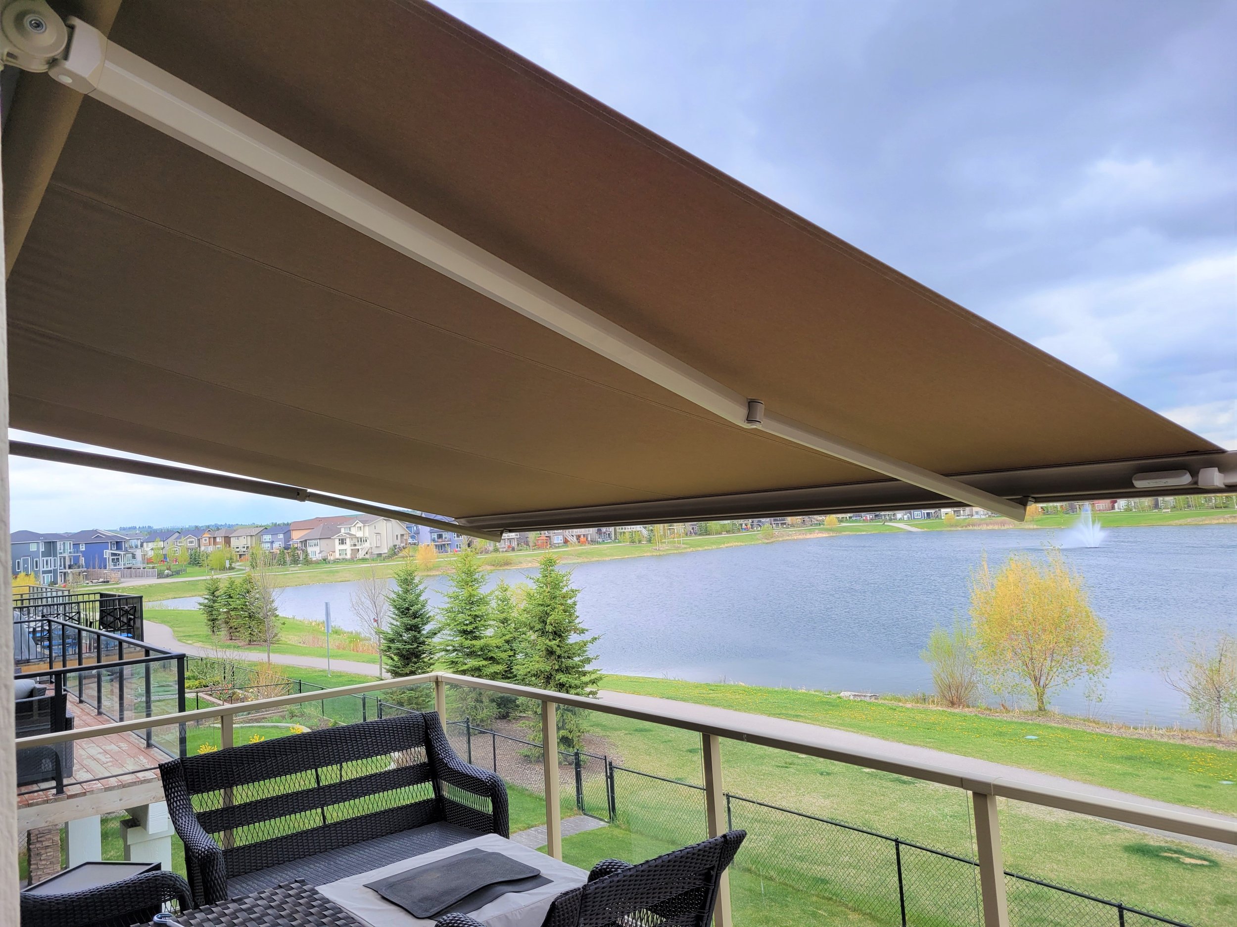 awning green deck 2.jpg