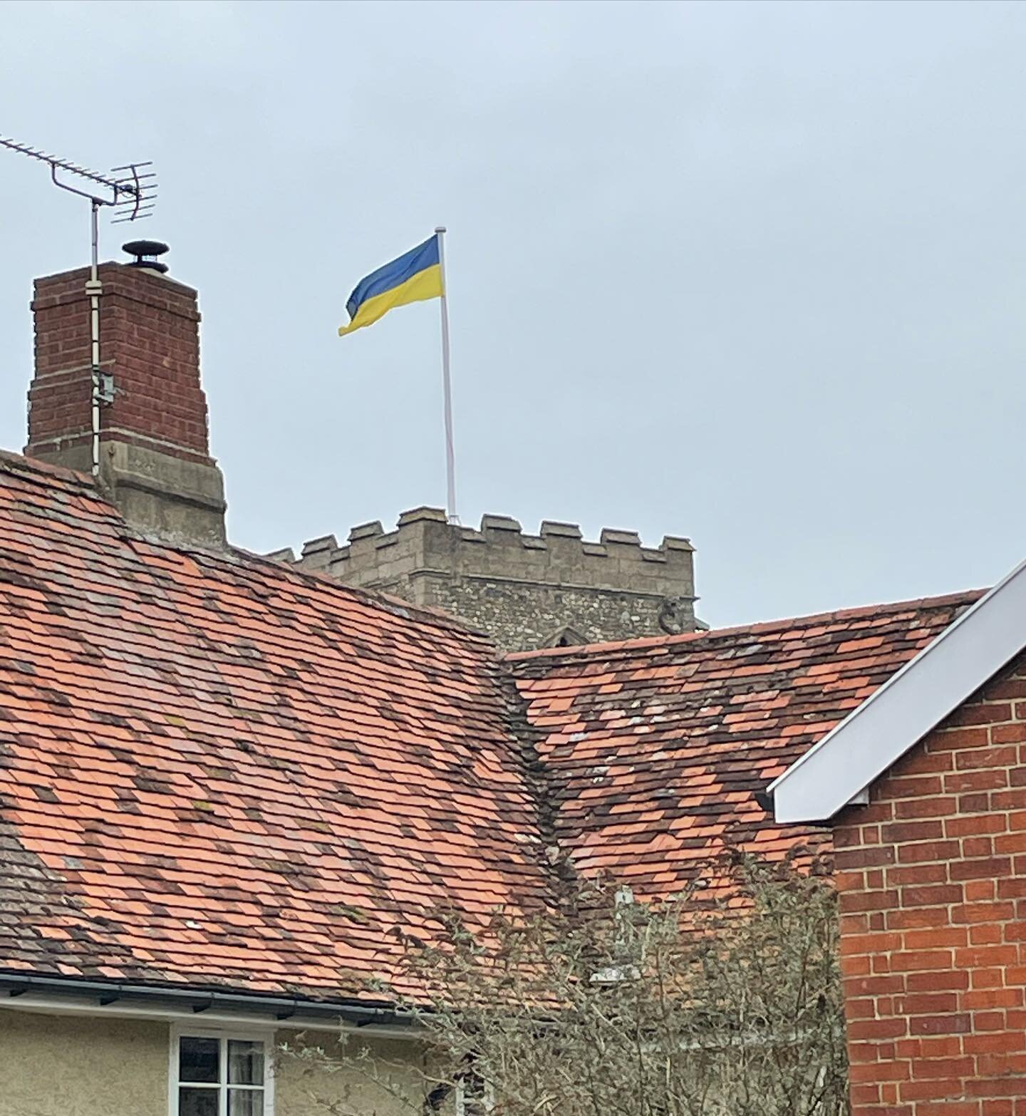 View from the gallery.
The church showing solidarity. Flags are powerful symbols.
#ukraine #supportukraine