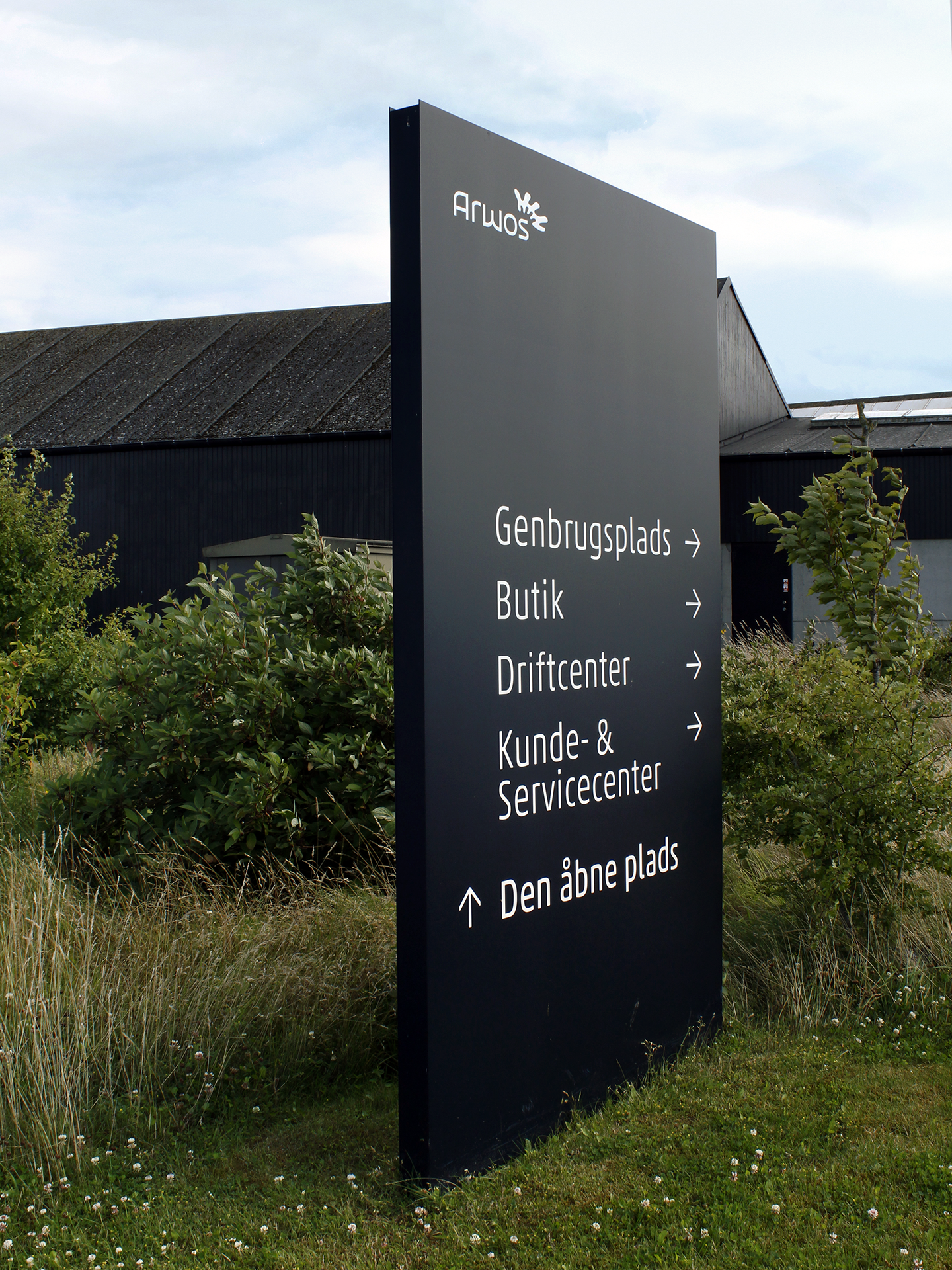 Arwos Forsyning – Wayfinding, skiltning og piktogrammer til genbrugsplads