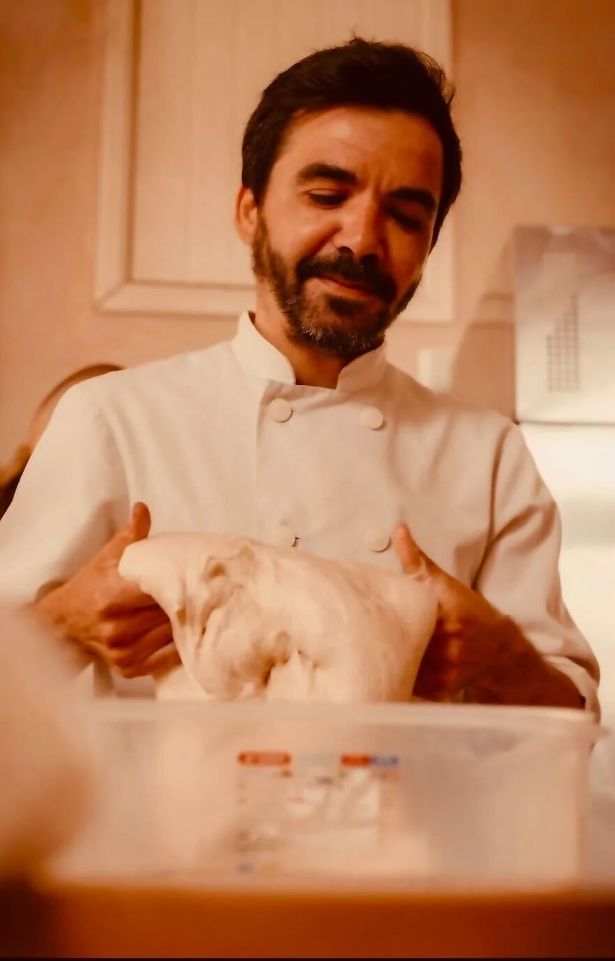 Info & Booking — The Dusty Knuckle