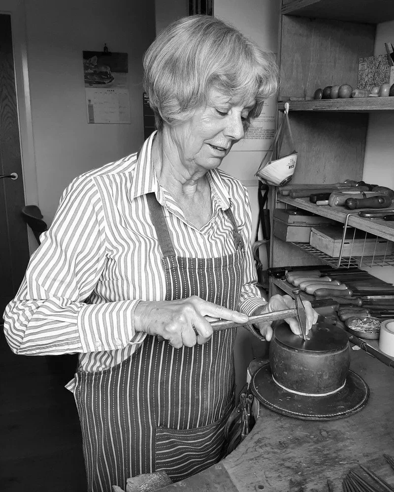 Welcome to the MAKE Southwest membership, @lynncripps66!

Lynn makes botanical jewellery in her workshop in South Devon.

She works predominantly with recycled silver, sometimes adding small details with recycled gold and she uses traditional tools a
