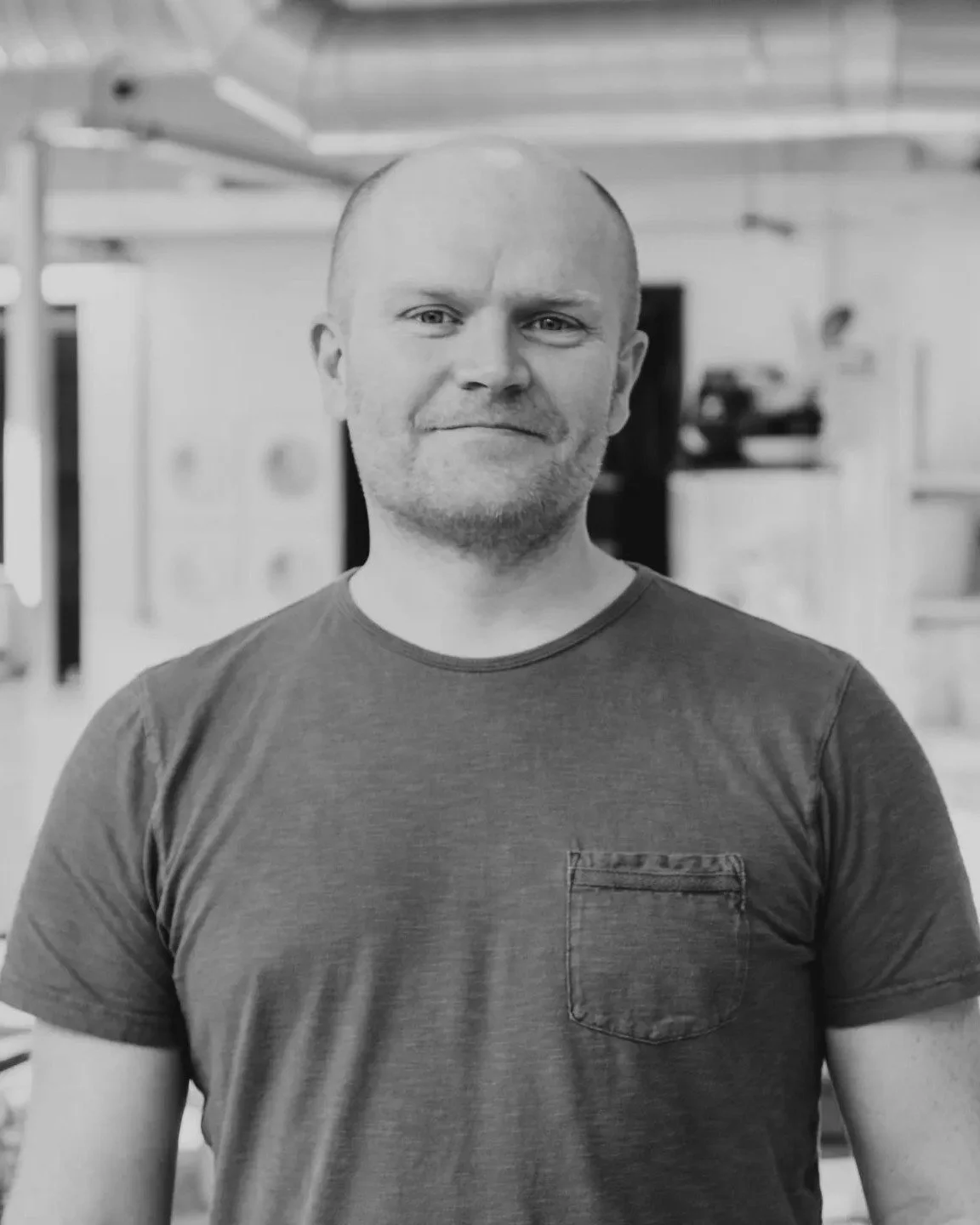 Welcome to the MAKE Southwest membership, @danchappleraku!

Dan Chapple is a BA graduate of Arts University Plymouth. He has been making Raku-fired ceramics since 1996. His wheel thrown and altered pieces are finished with a range of Raku glazing met