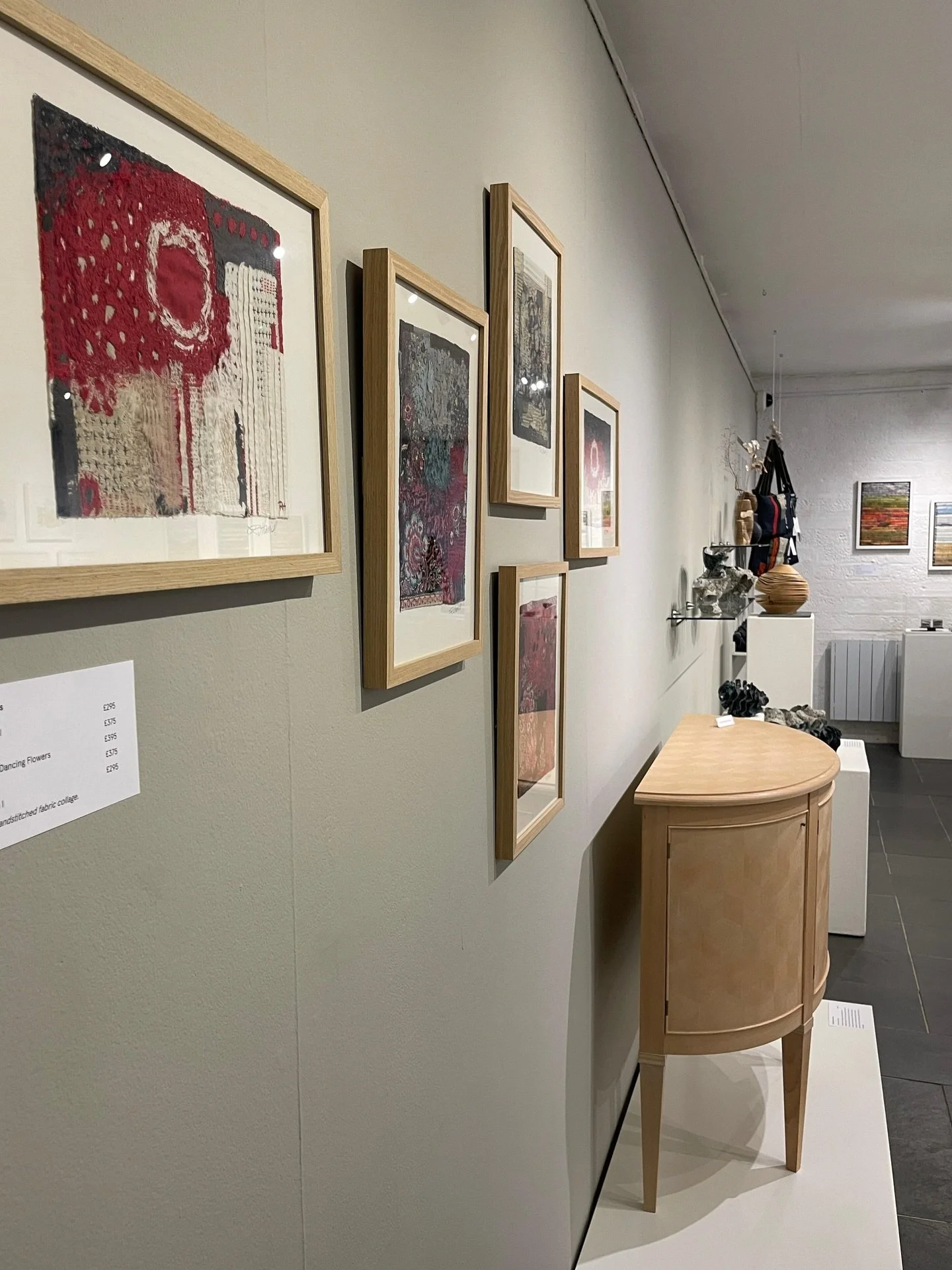 An unmissable showcase of unique and beautiful handmade crafts from The Makers Guild Wales continues in our Riverside Gallery until 3 January.

The Makers Guild Wales (@makerswales) began back in 1984, around a kitchen table in north Cardiff. A small