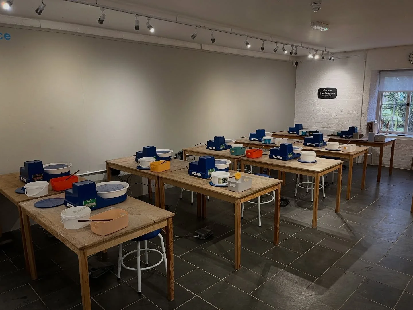 Our new Ceramic Hub is open!

We are delighted to announce the opening of our new Ceramic Hub in partnership with Bovey Tracey Town Council.

The Ceramic Hub is a dedicated space for ceramic learning, creativity, and skills development for residents,