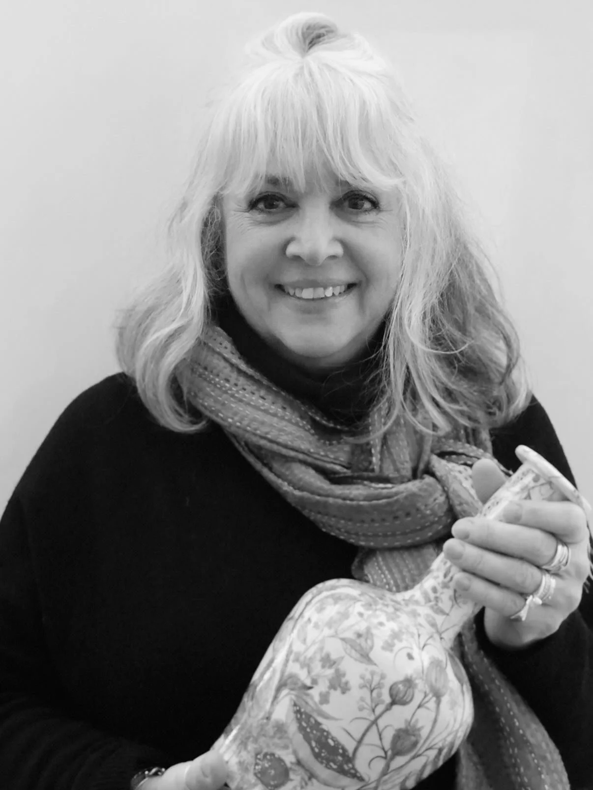 Wishing ceramicist Fiona Charter a very warm welcome to the MAKE Southwest membership!

Flora, fauna, folklore, and legend are all integral to Fiona&rsquo;s work. She lives in Wiltshire, which is rich in all of those things.

Fiona looks at classic s