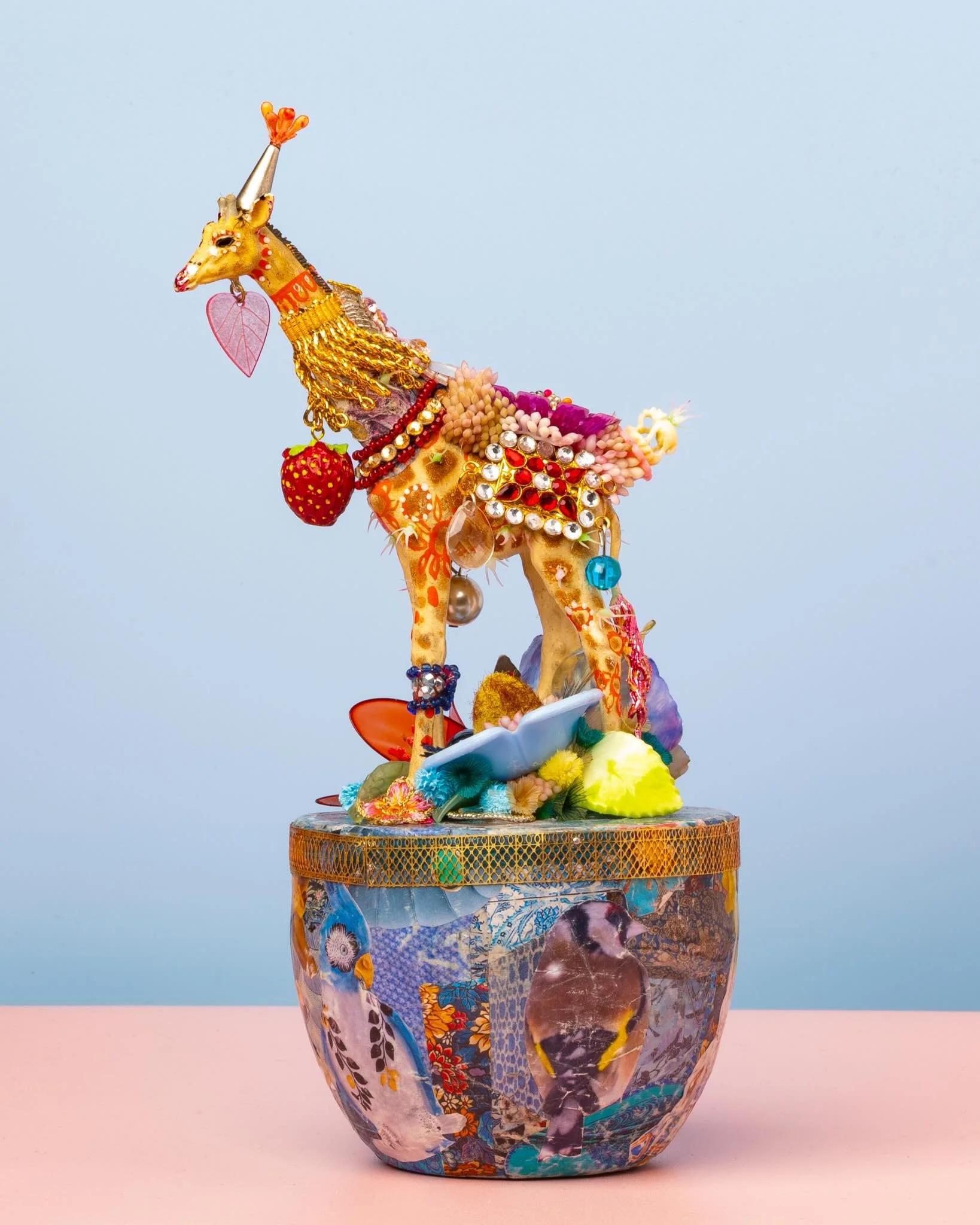 We are delighted to have the eye-catching creations of Guest Maker @MichaelaMcMillan in our Retail Gallery 🦒🍓✨

Michaela McMillan makes bold, colourful sculptures using recycled materials, creating a new life for unwanted objects.&nbsp;Her work is 