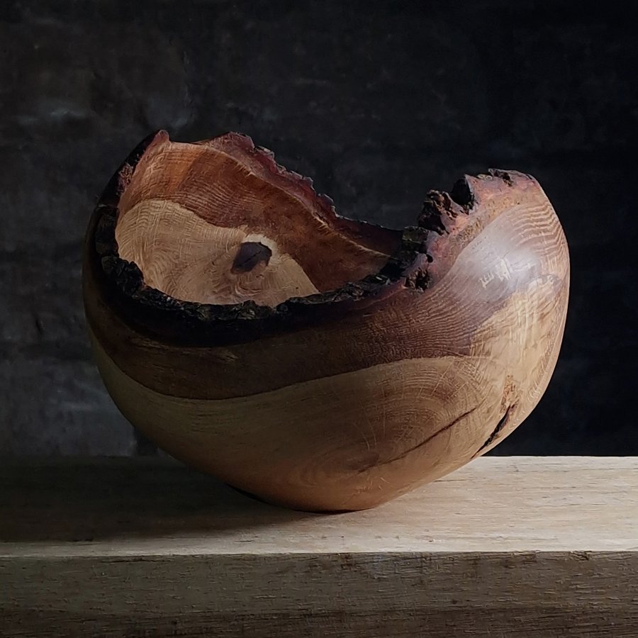 AlexeiSawyer-Oak-vessel.jpg