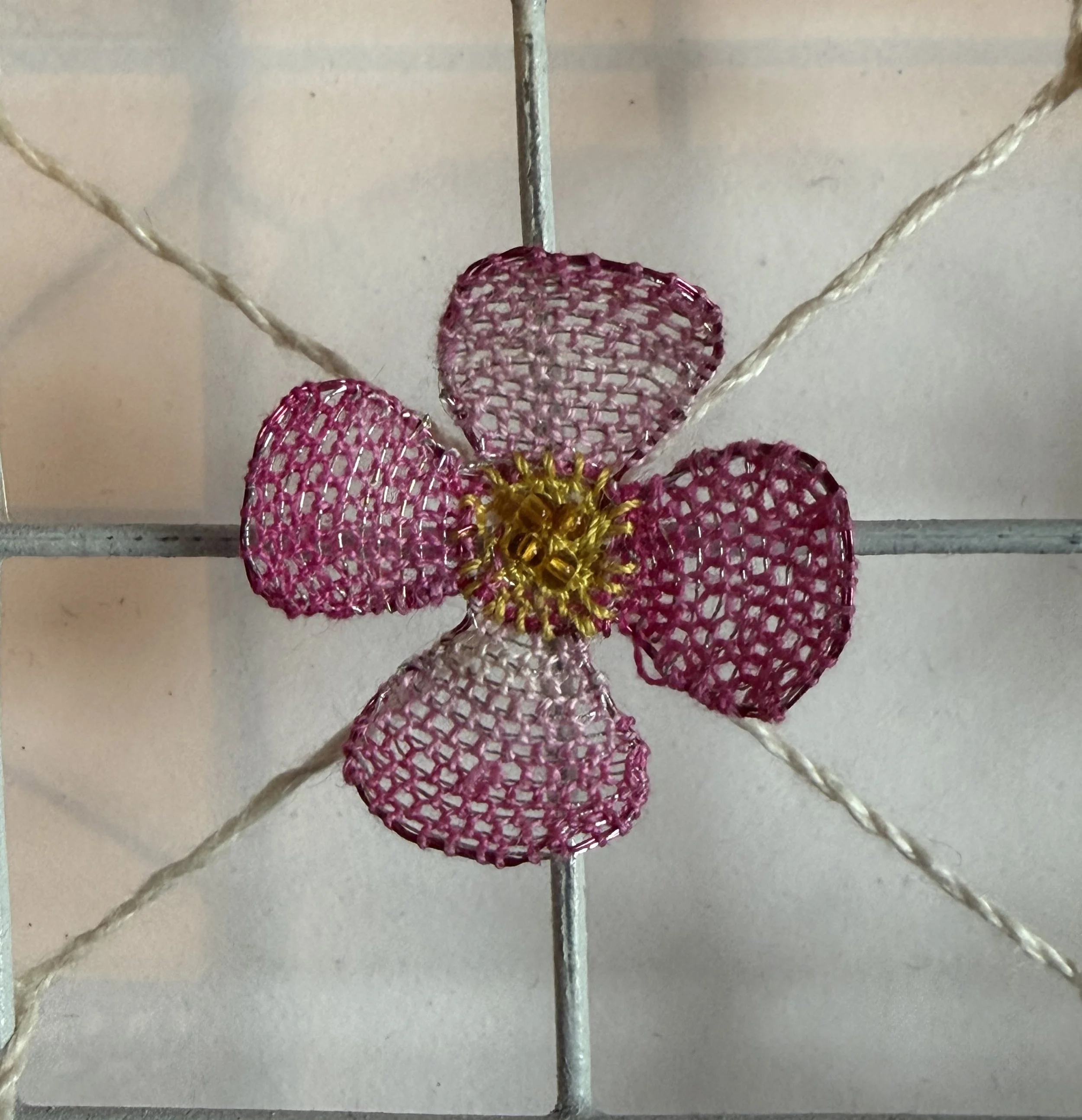Needle Lace Flower Making