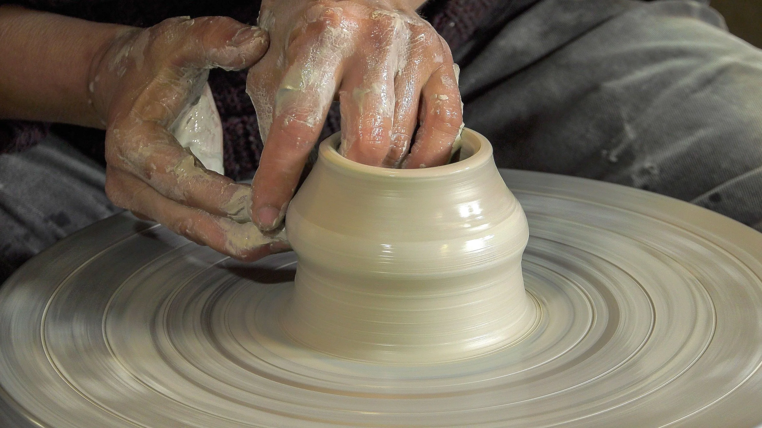 Throwing for Improvers with Joss Hibbs (5 week course - Tuesdays)