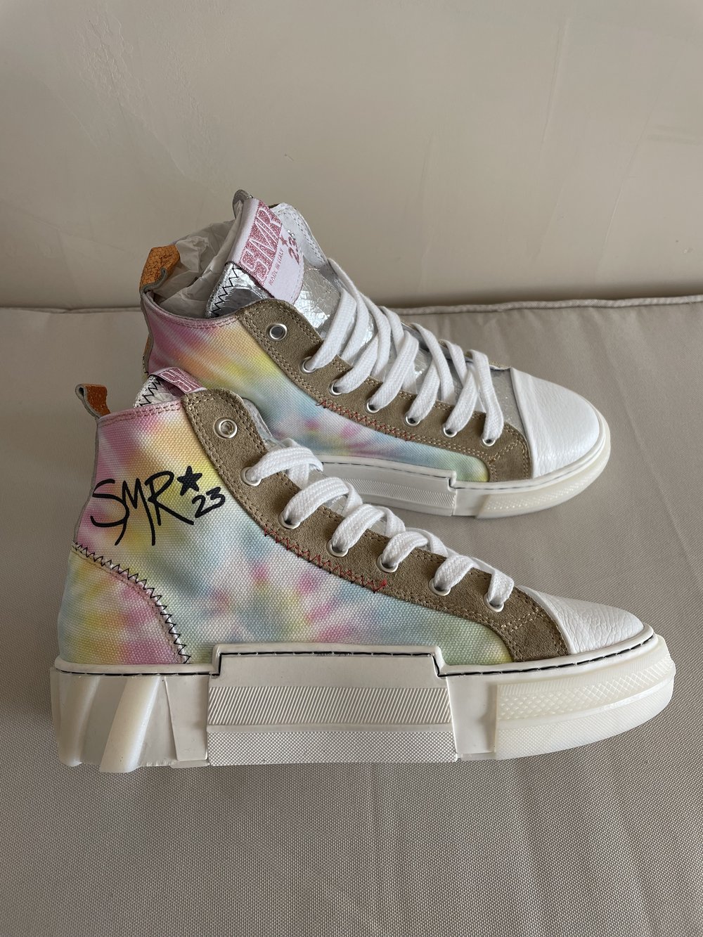 Basket Semerdjian montante tie and dye Backstage