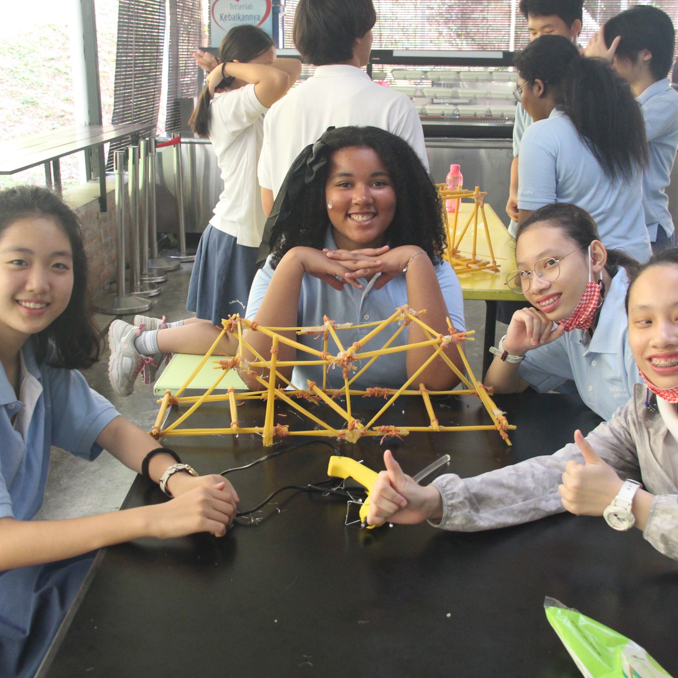 •Pasta-bly the best STEM challenge ever!• 🌉