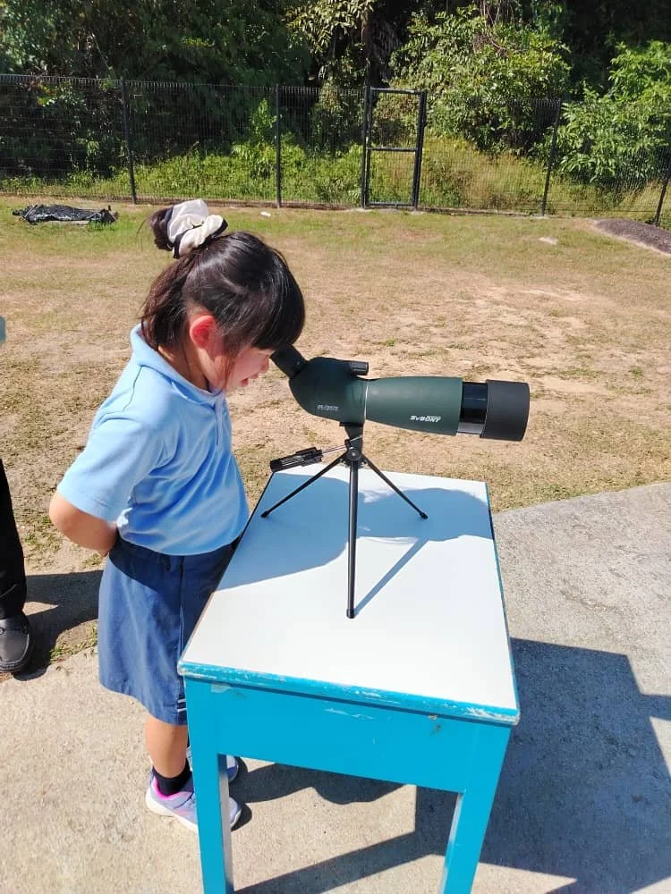 Checking out the view! 🔭