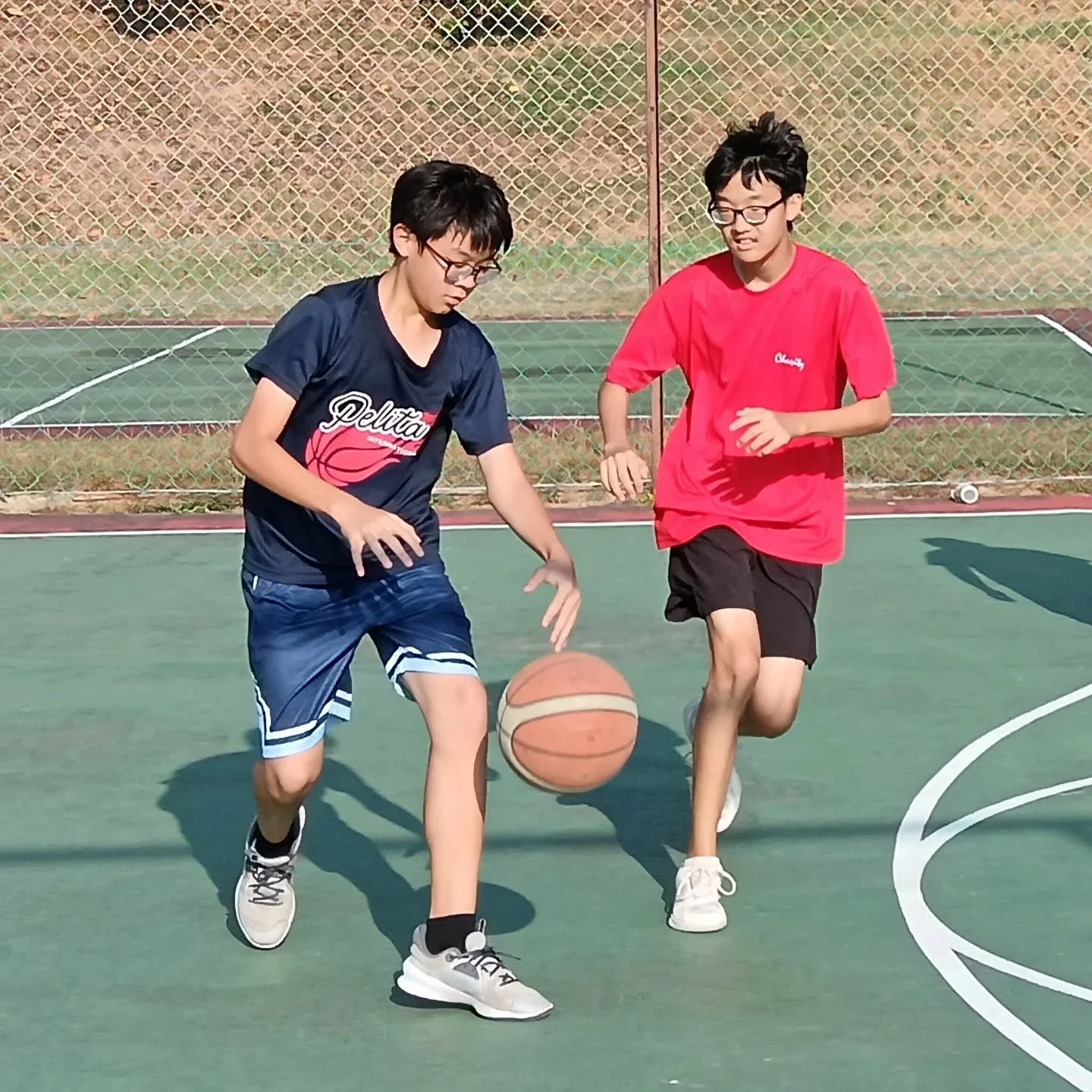 Just another day of basketball practice🏀