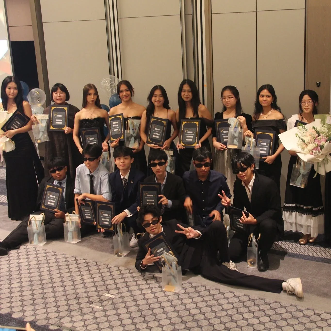 Happy Graduation - and Selamat Hari Merdeka! 