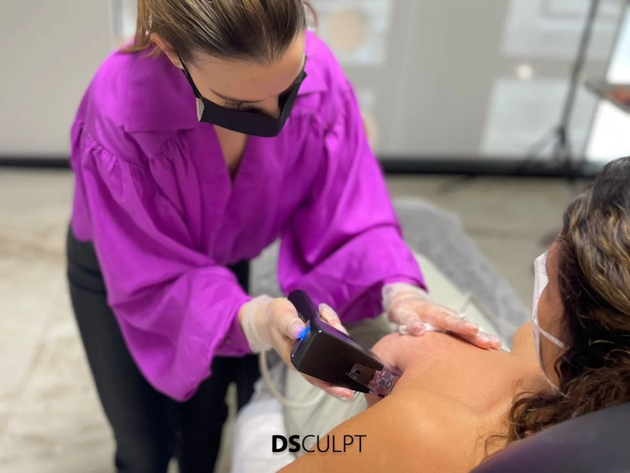 Precio del Morphues 8 en el pecho en Barcelona, Dsculpt Clinic