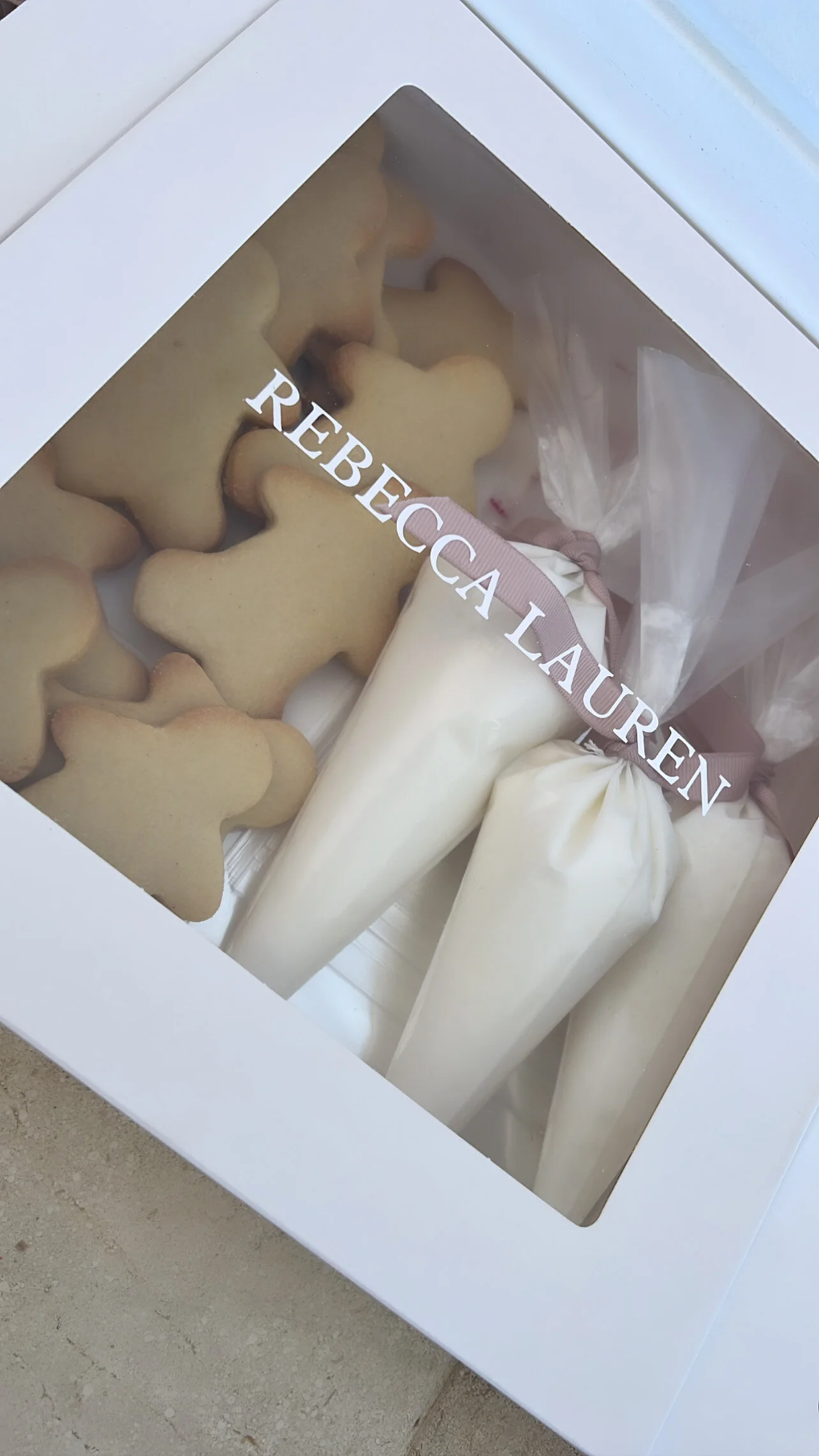 A7067601-887D-434B-A6E8-95457D640C02