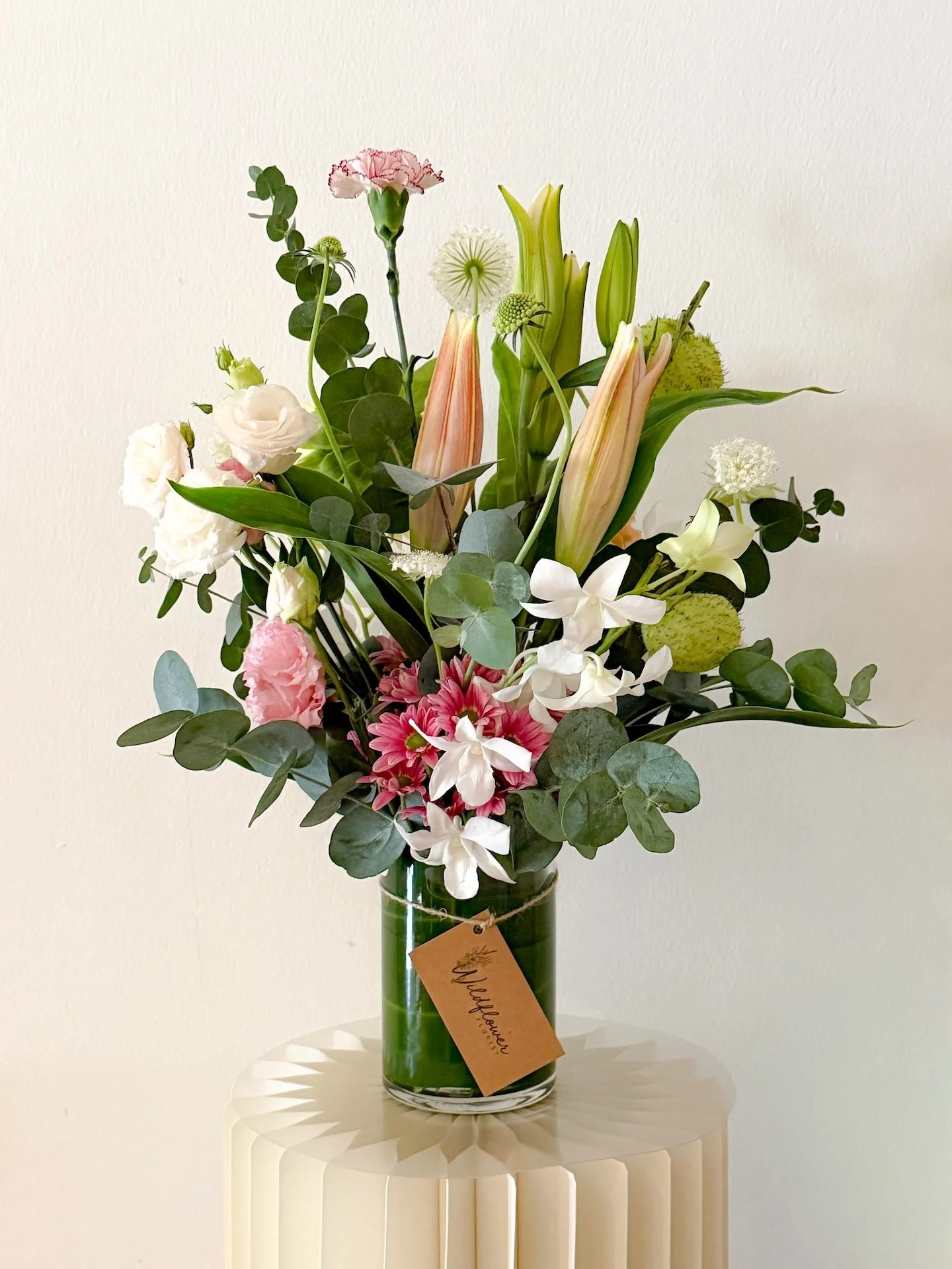 wild-delicate-vase-arrangement.JPG