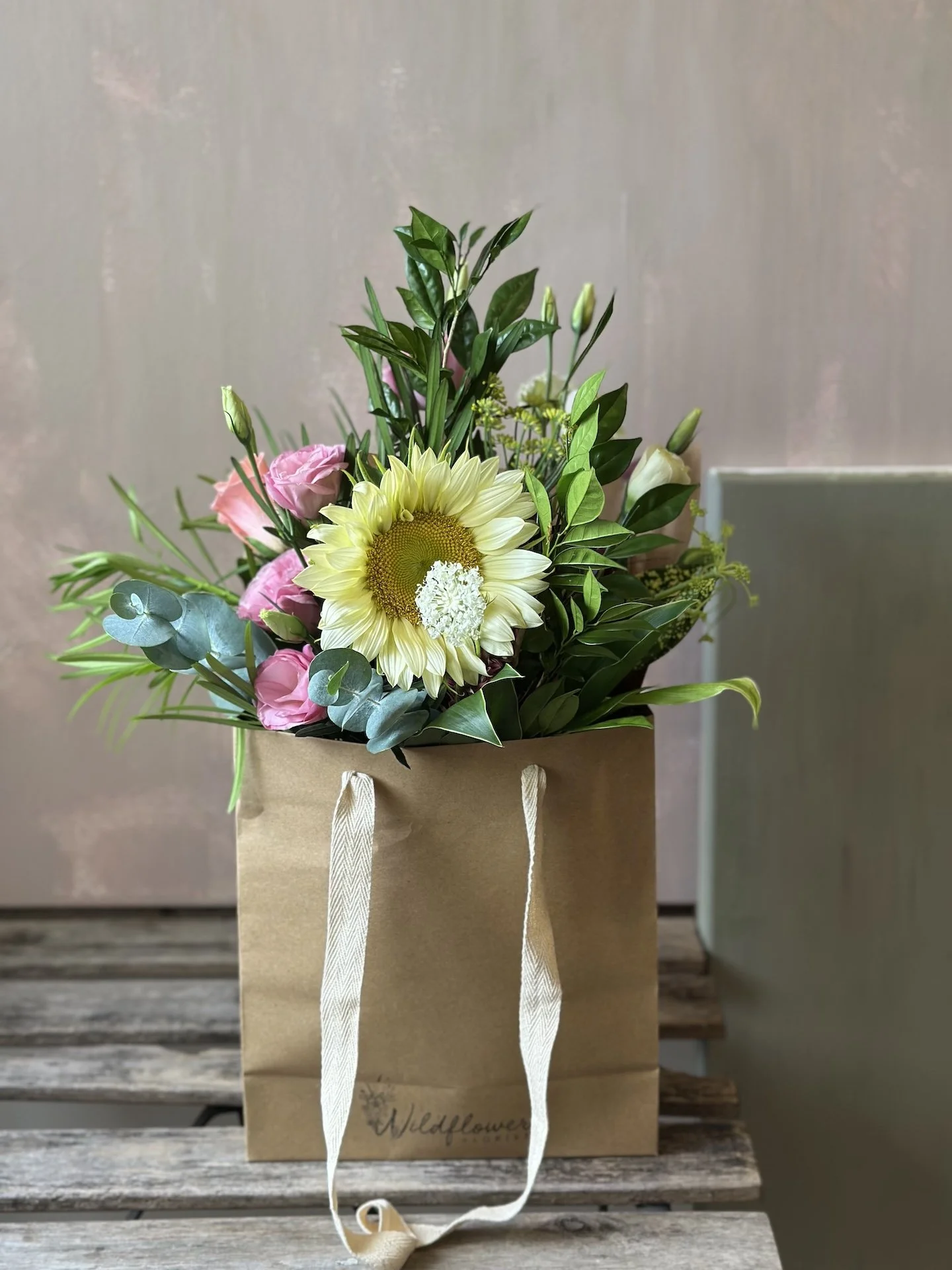 touch-of-wild_hand-bouquet.jpeg