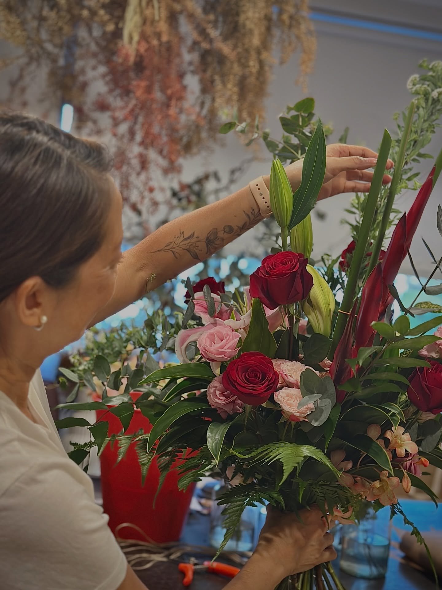 A little late to post but we really wanna say thank you for all the love you showered us and your Valentines&rsquo; last week. We loved every minute of the process and hope we made it special. All our love &hearts;️

#wildflowerflorist #thankyou #val