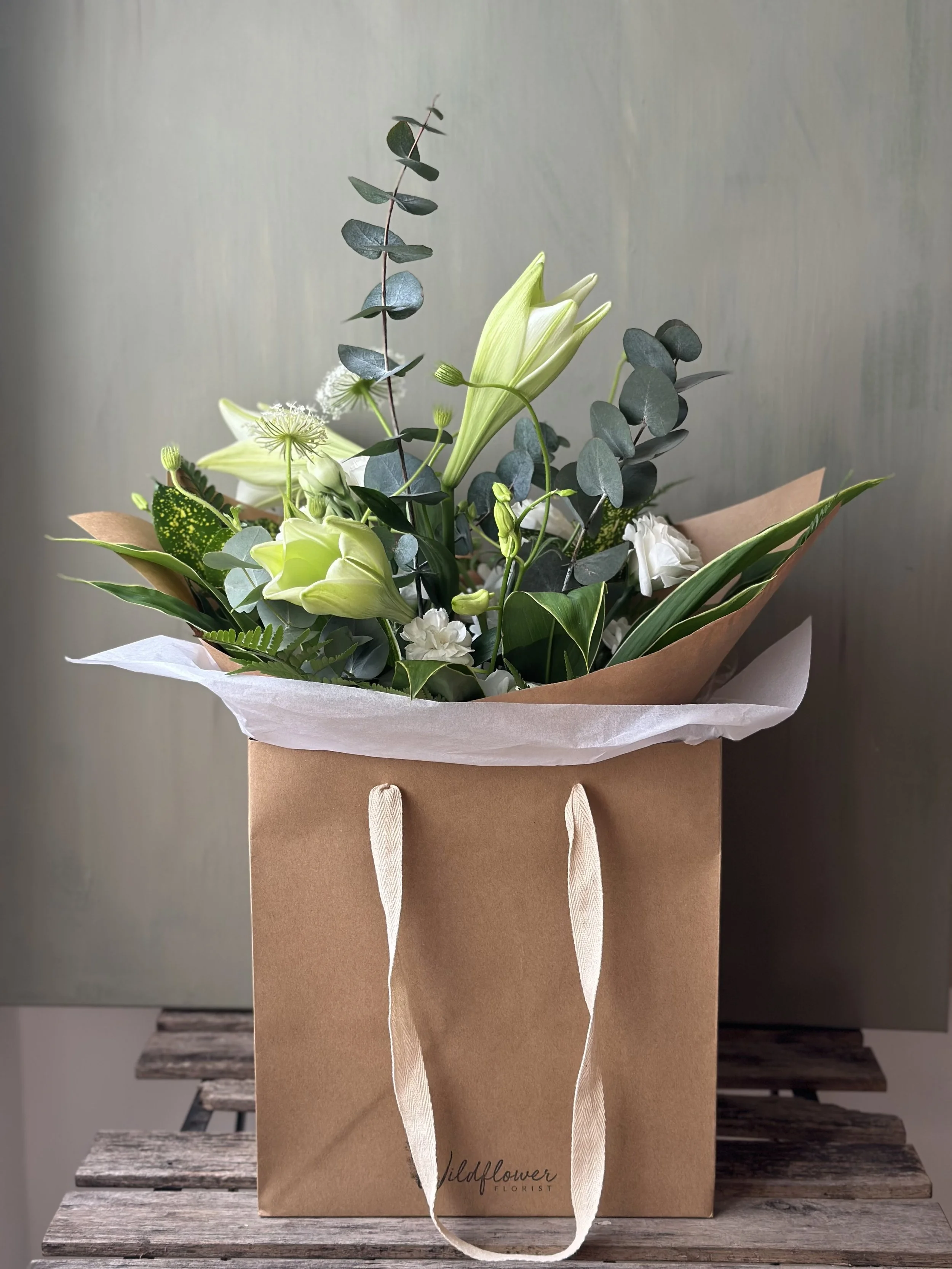 wild-fresh-hand-bouquet 2.jpeg