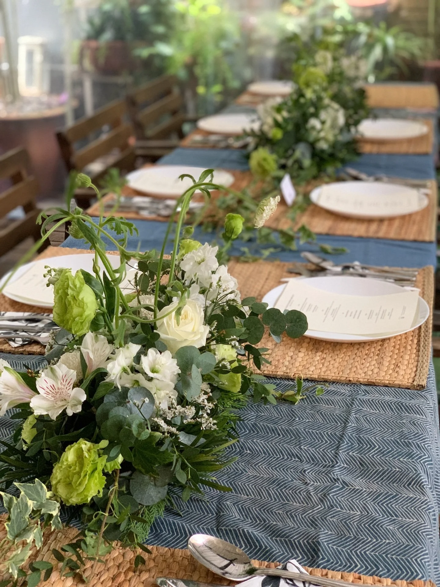 bespoke-wedding-wild-fresh-table-setting.jpeg