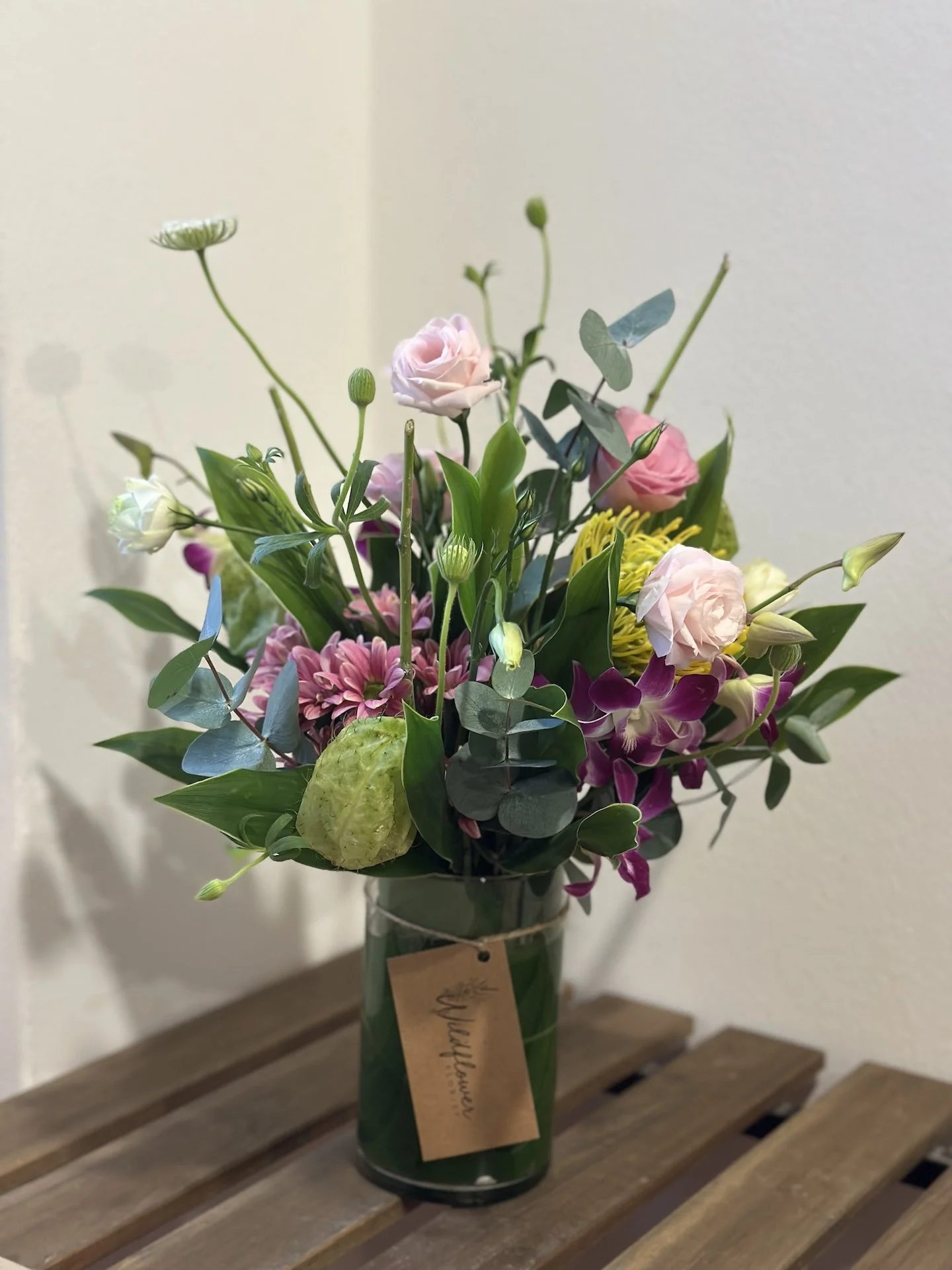 touch-of-wild_vase-arrangement 2.jpeg