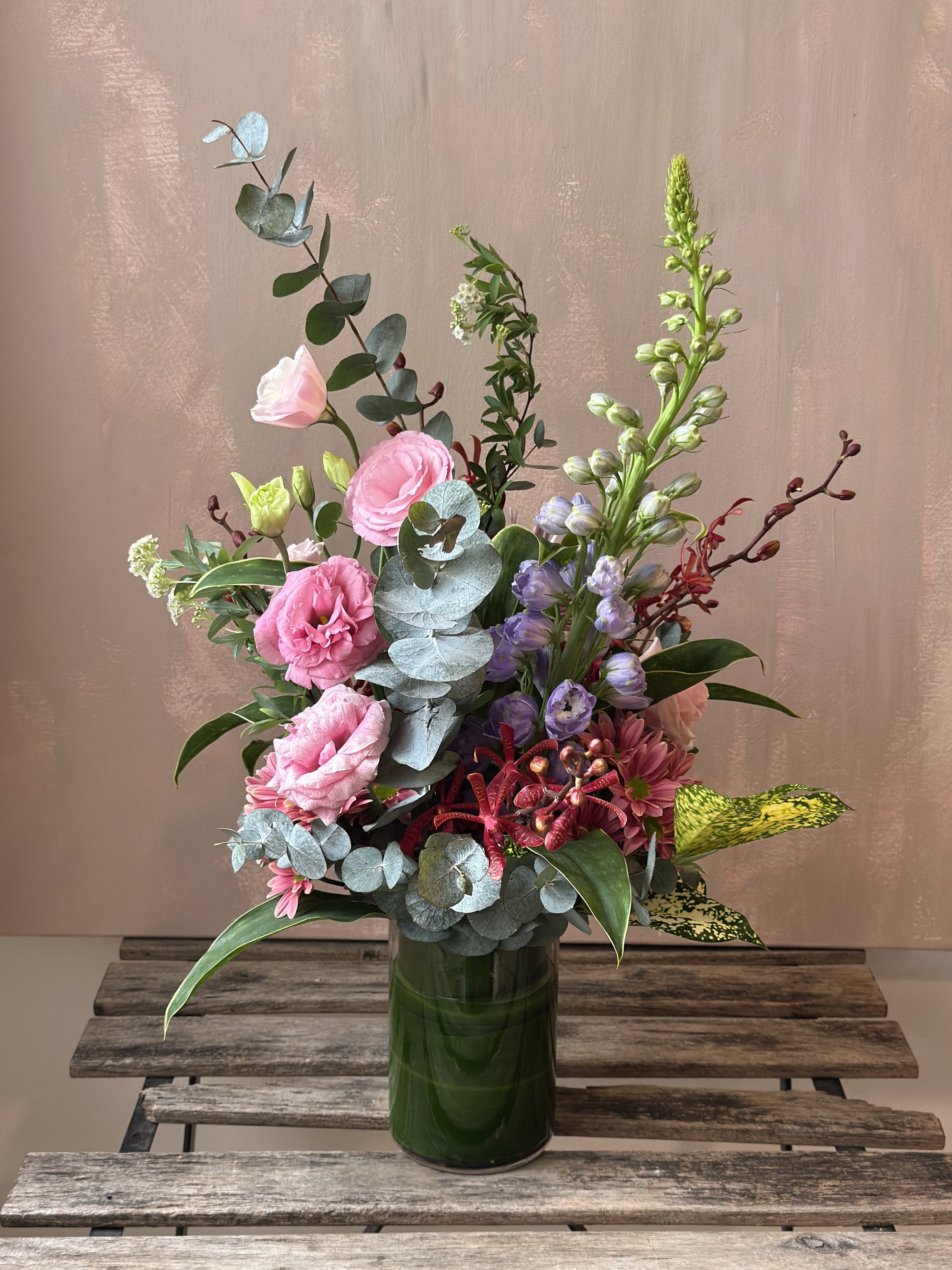 wild-vibrant-vase-arrangement.jpeg