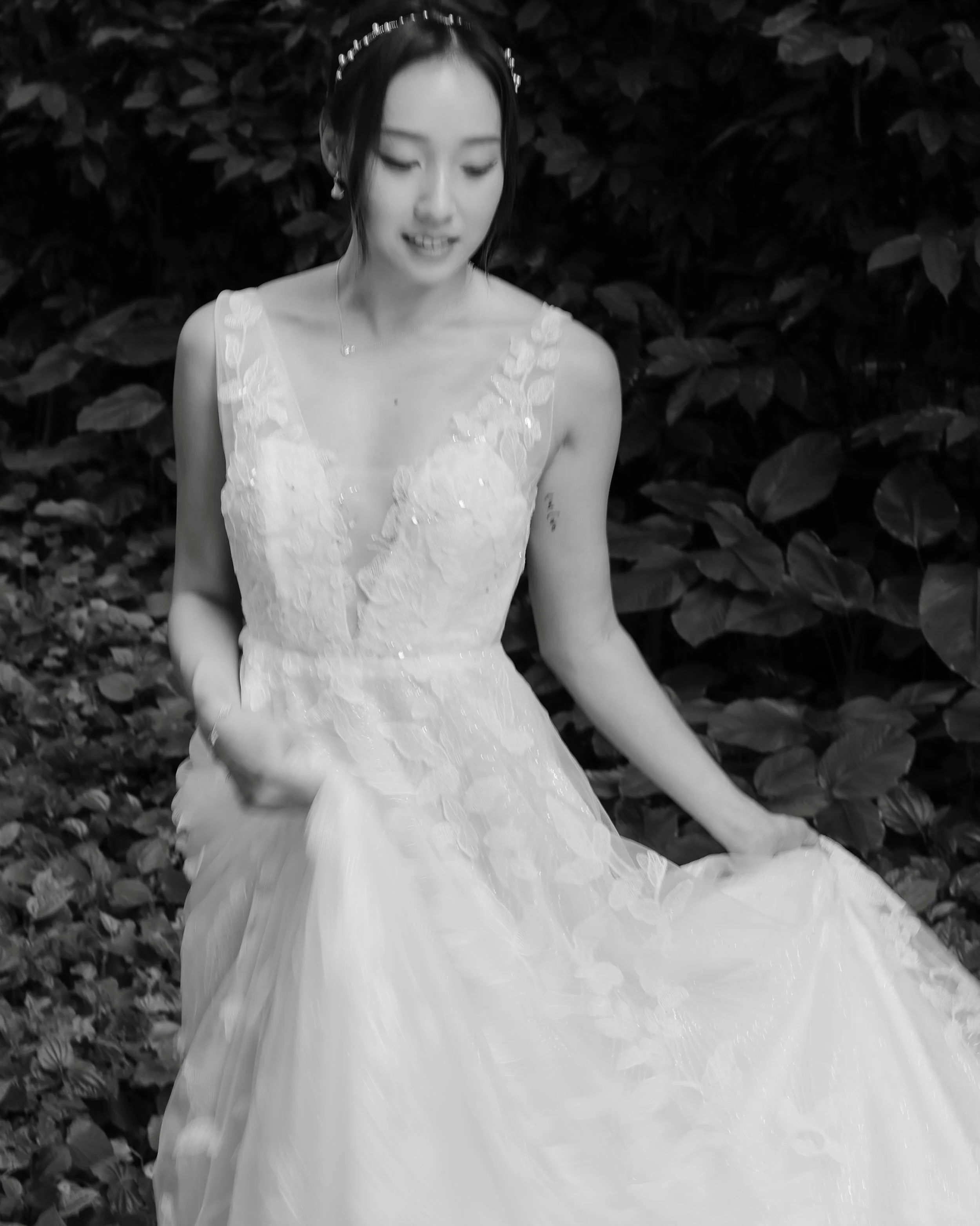 Without the time constraints of a wedding day, pre-wedding shoots become an opportunity to slow down, experiment, and create something uniquely yours. ✨