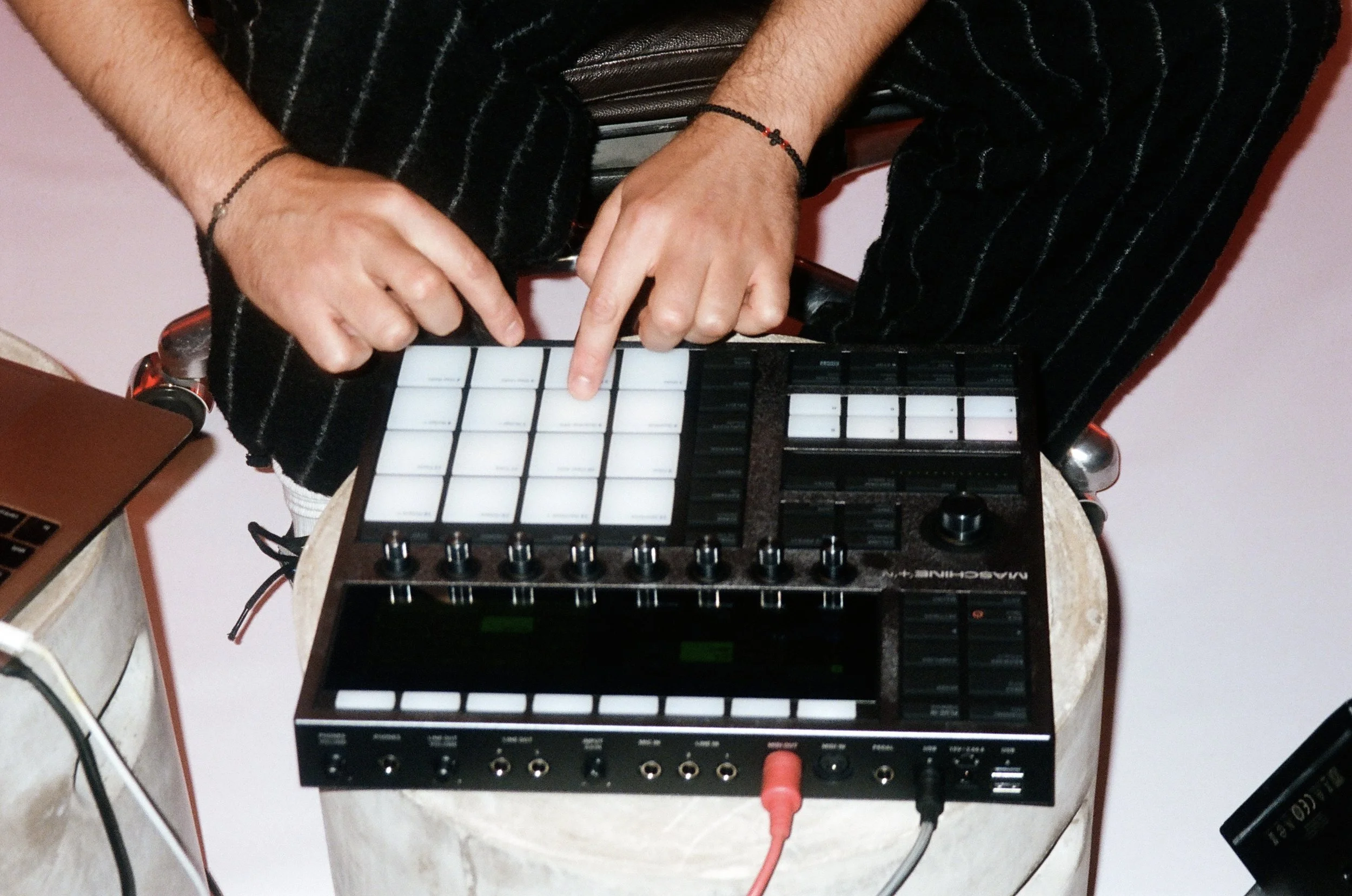 001164910033.jpg