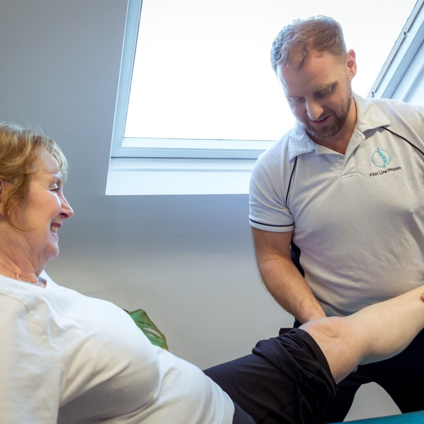 🦵Arthritis in the knees is more common than you think. ⁠
⁠
🏃⁠ Knee osteoarthritis (OA) frequently presents with pain, stiffness, and the inability to carry out day to day activities. An estimated 5.4 million people in the UK are affected by Osteoar