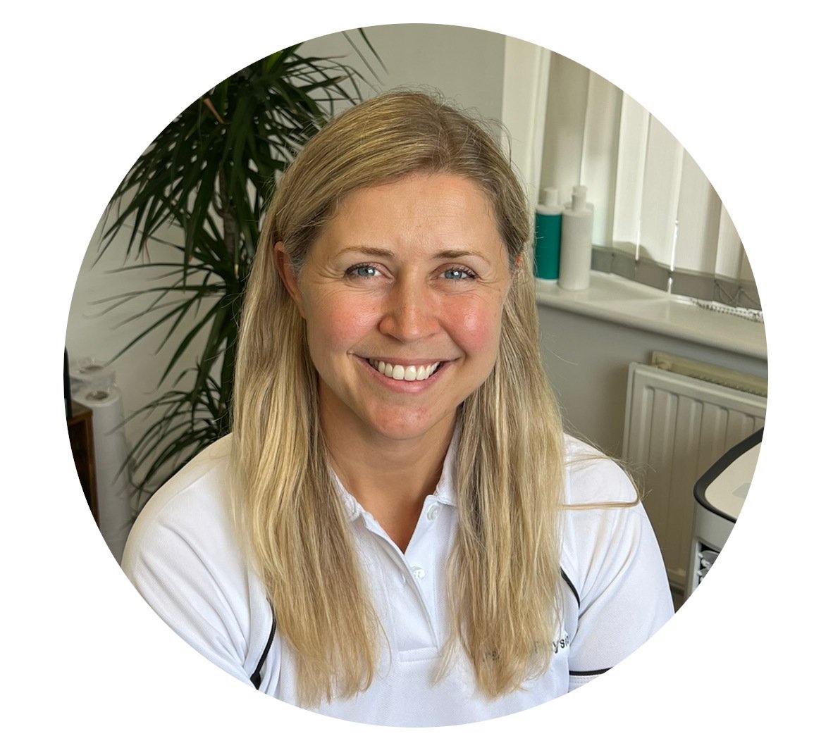Emma Moule, Hand Physiotherapist