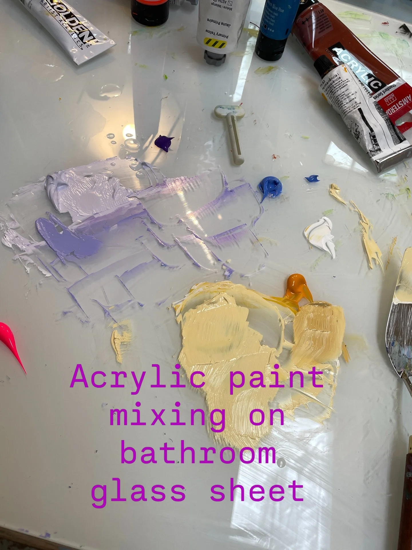 A colourful morning making colours play with each other. Some work, some don&rsquo;t. Will continue tomorrow as I seek the right harmony.

#VAAWorkingArtist #followart #emergingartist #artiststudio #artistpractice
