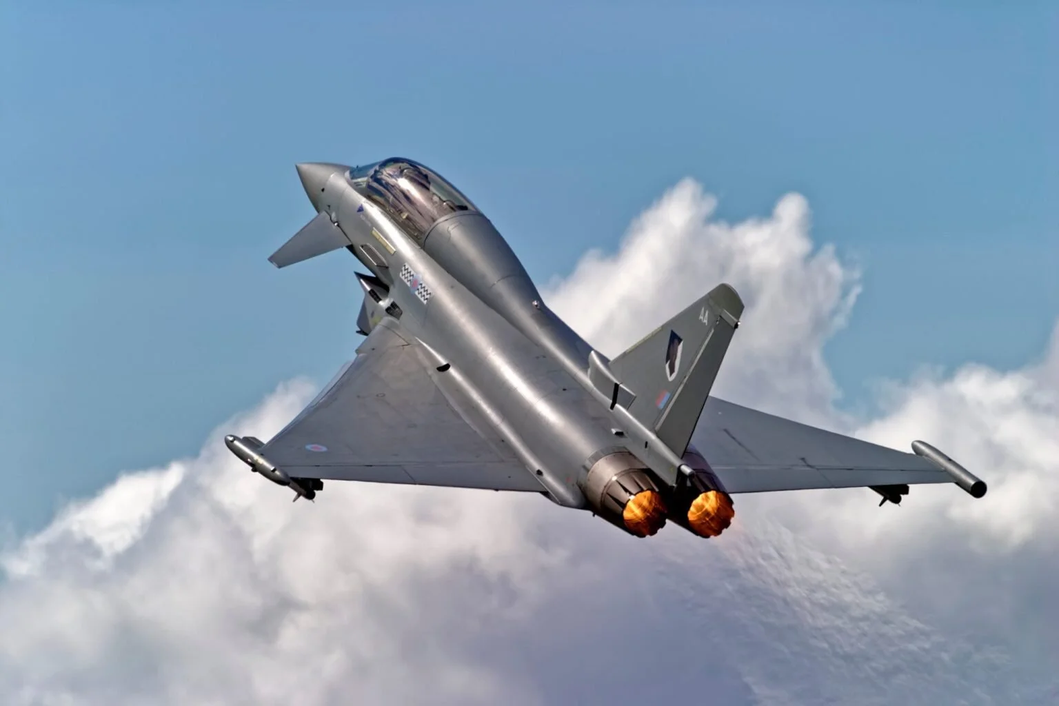 WEM - Rockwood-secures-order-for-Eurofighter-decoy-system-1-scaled.jpg