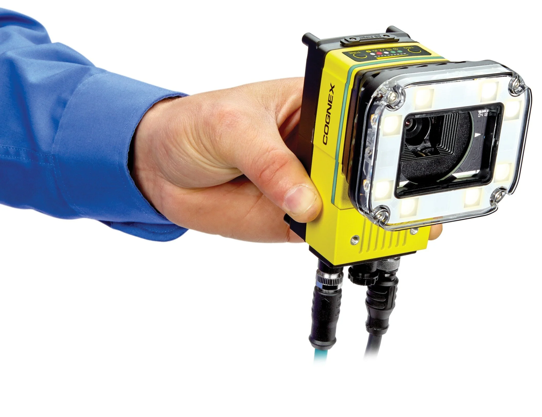 The first smart camera powered by deep learning technology. 