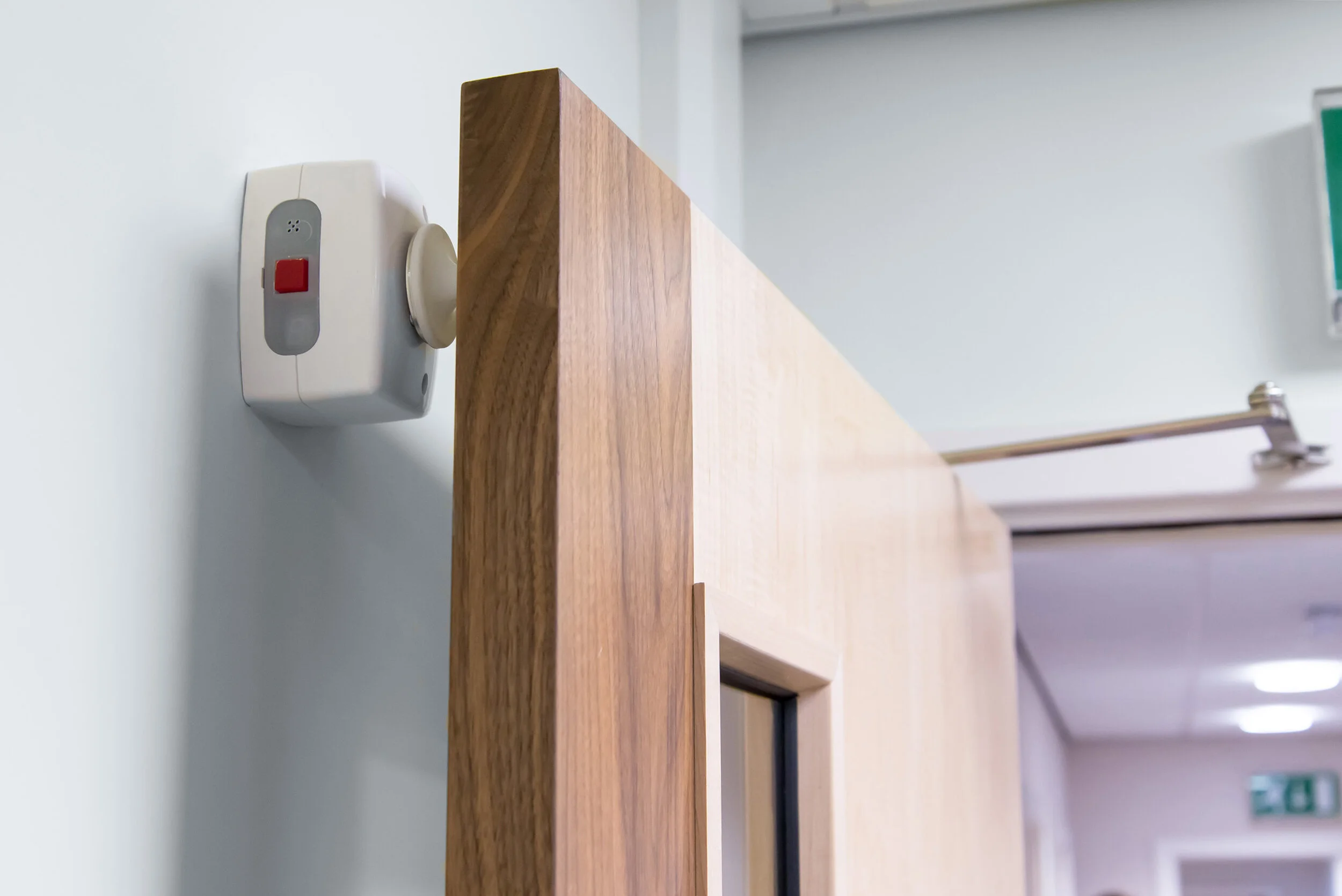 30343_Agrippa Fire Door Holder.jpg