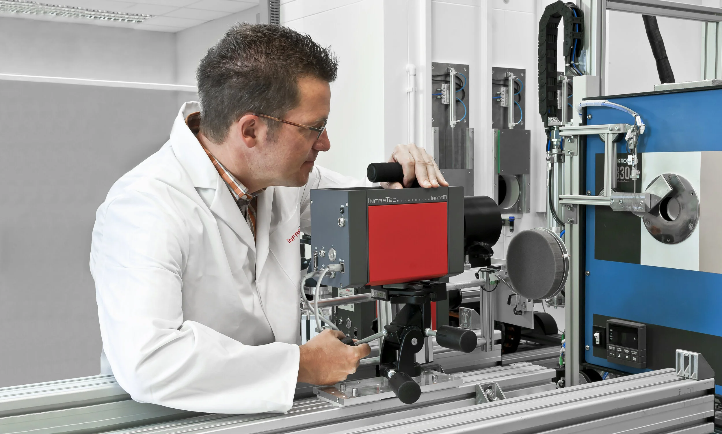 InfraTec High-end Thermography Systems for Highest Standards
