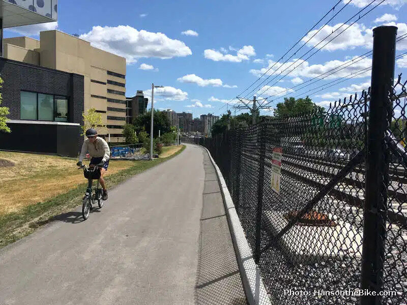 Multi-use path built alongside Ottawa's Confederation line LRT. Photo Credit www.HansOnTheBike.com