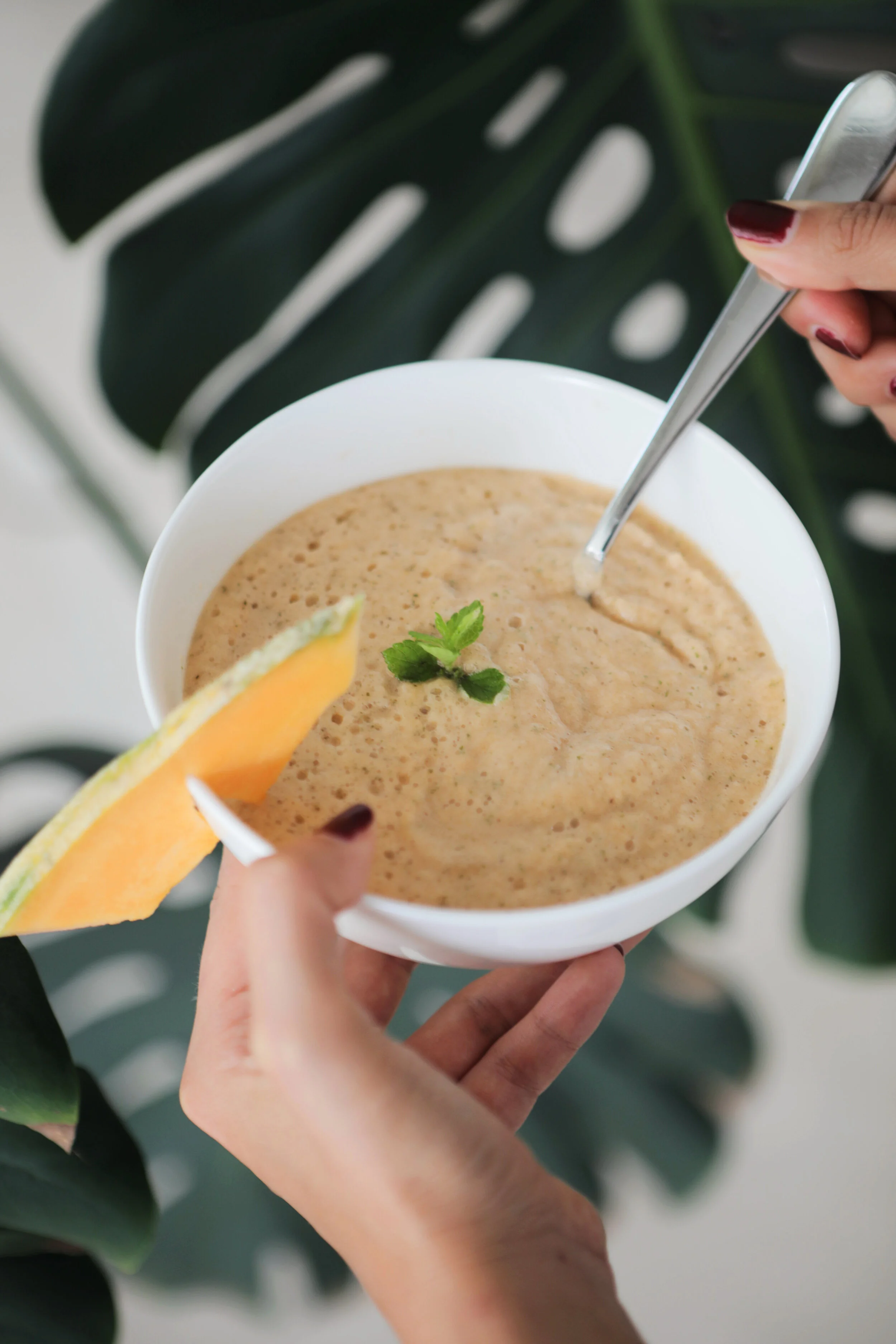 refreshing-summer-soup-with-honeymelon-magda-mag-das