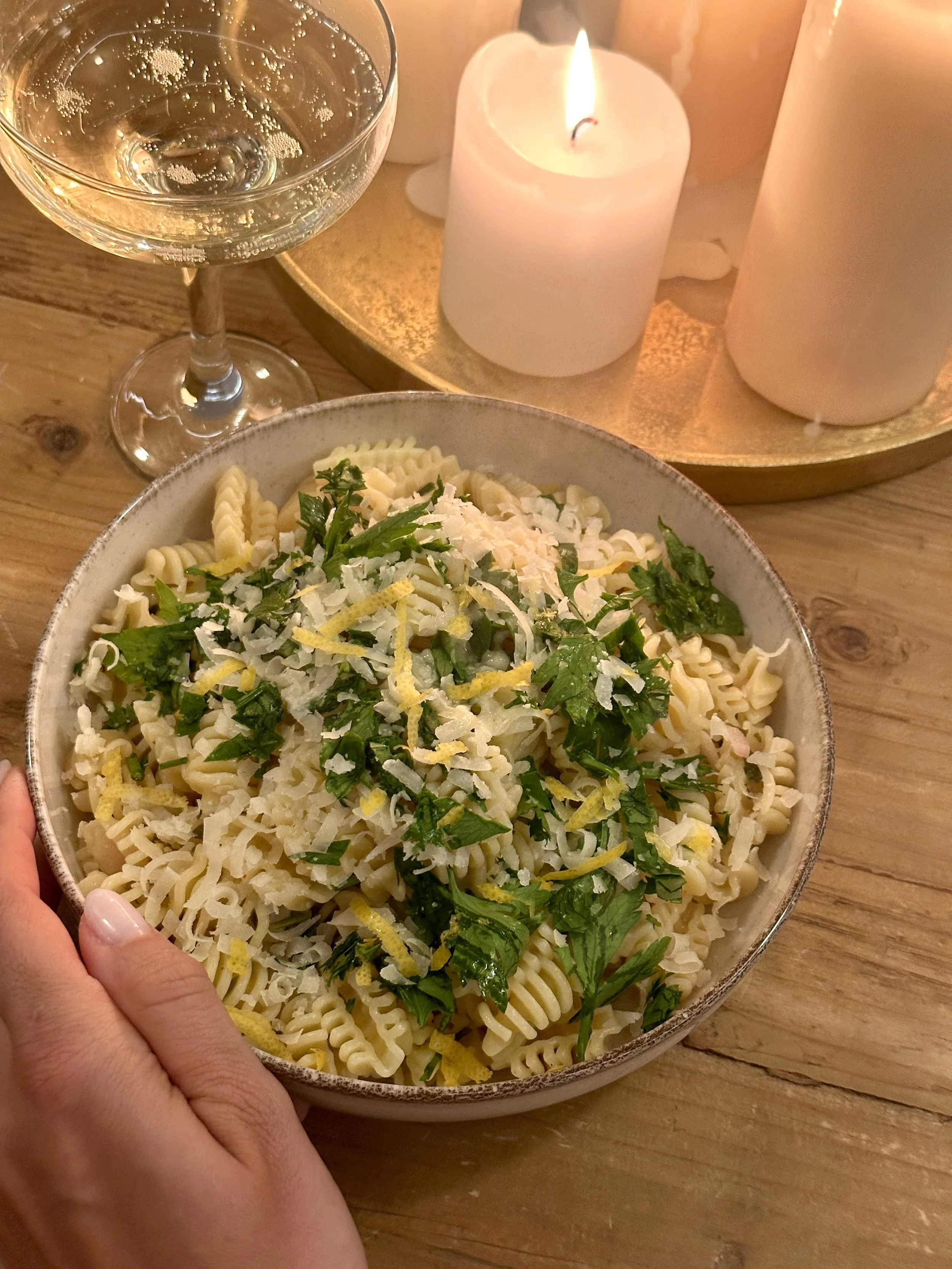 simple-quick-easy-pasta-al-limone-with-fresh-lemons-magda-mag-das-recipe-rezept-zitronen-nudeln-frisch-einfach-vegetarisch-garten-mallorca