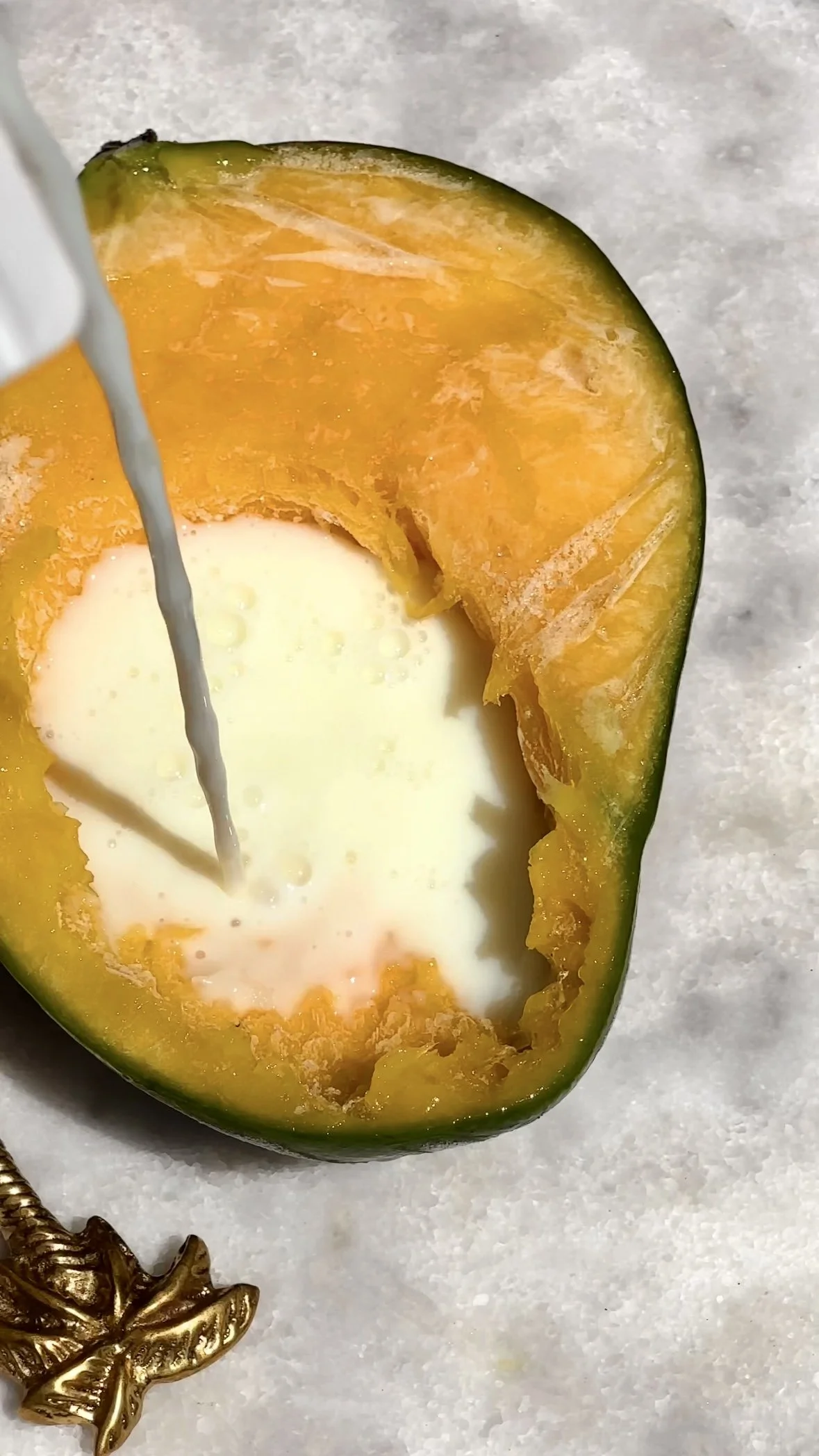virales-mango-ananas-eis-ohne-eismaschine-magda-mag-das-rezept-recipe-pineapple-sorbet-gelato-healthy-milk-easy