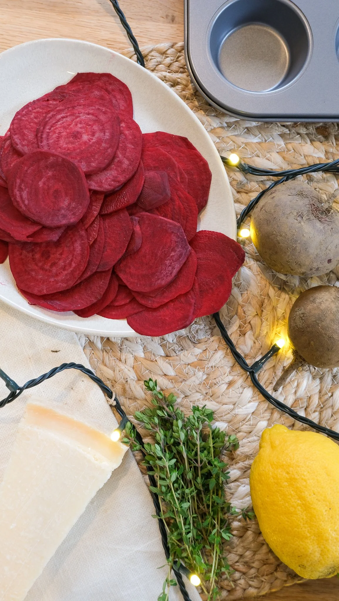beetroot-roses-easy-savory-valentines-day-recipe-rezept-valentinstag-rote-rüben-beets-beete-zitrone-herzhaft-magda-mag-das
