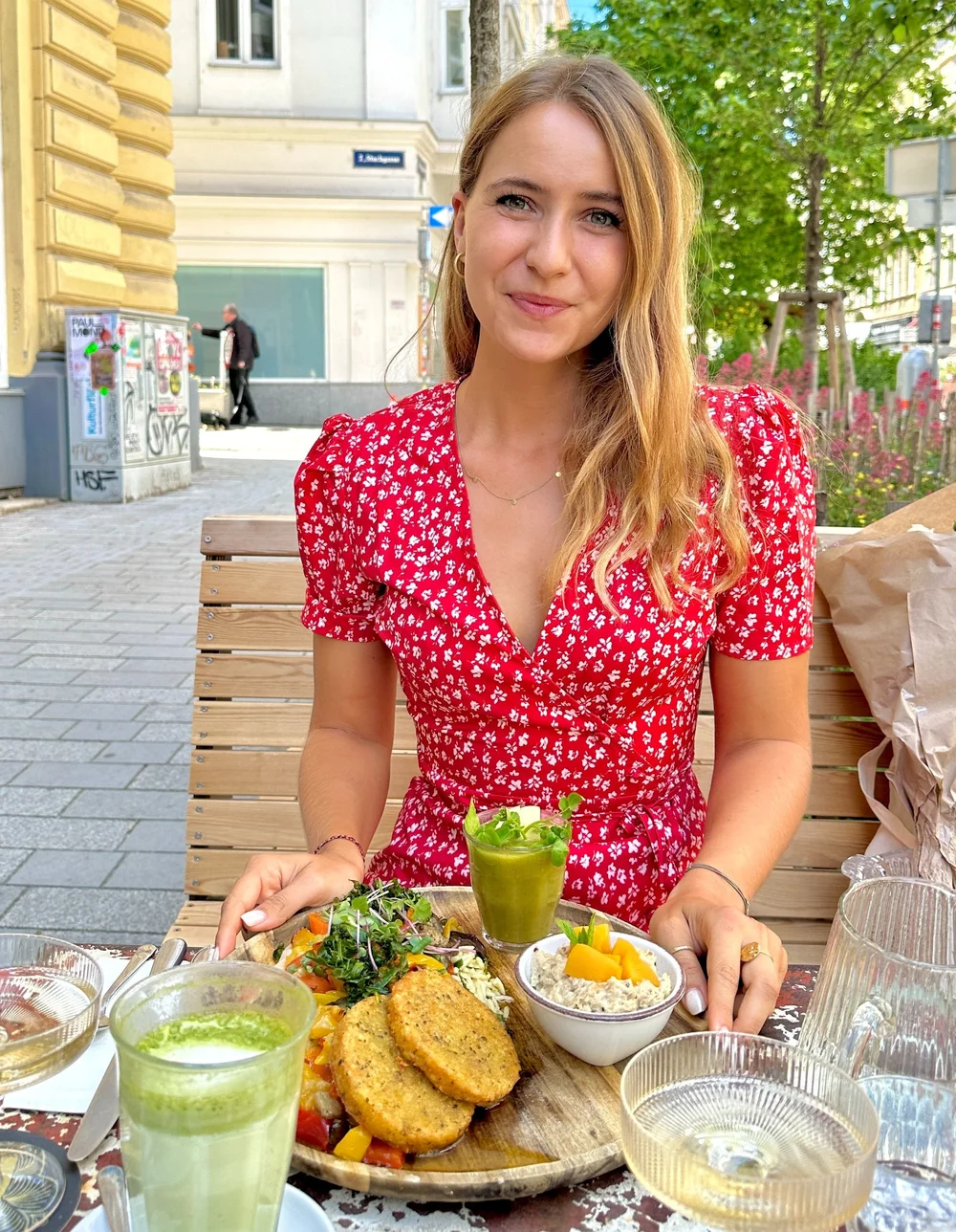 TOP VEGAN BRUNCH VIENNA SPOTS PER DISTRICT MAGDA MAG DAS top-vegan-brunch-vienna-spots-per-district-magda-mag-das