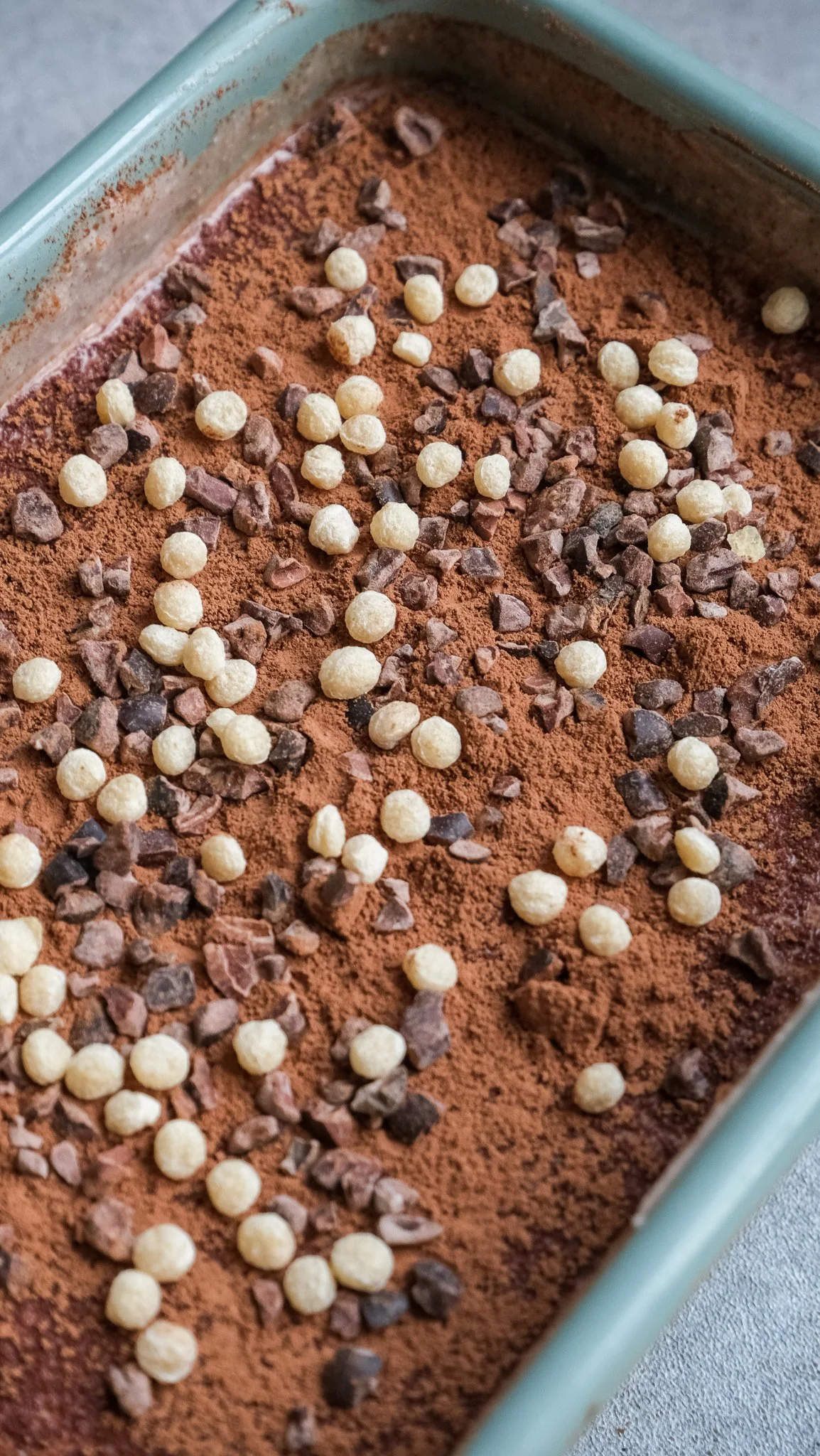 high-protein-brownie-cheesecake-bowl-breakfast-brunch-topfen-kakao-schokolade-käsekuchen-frühstück-post-workout-magda-mag-das