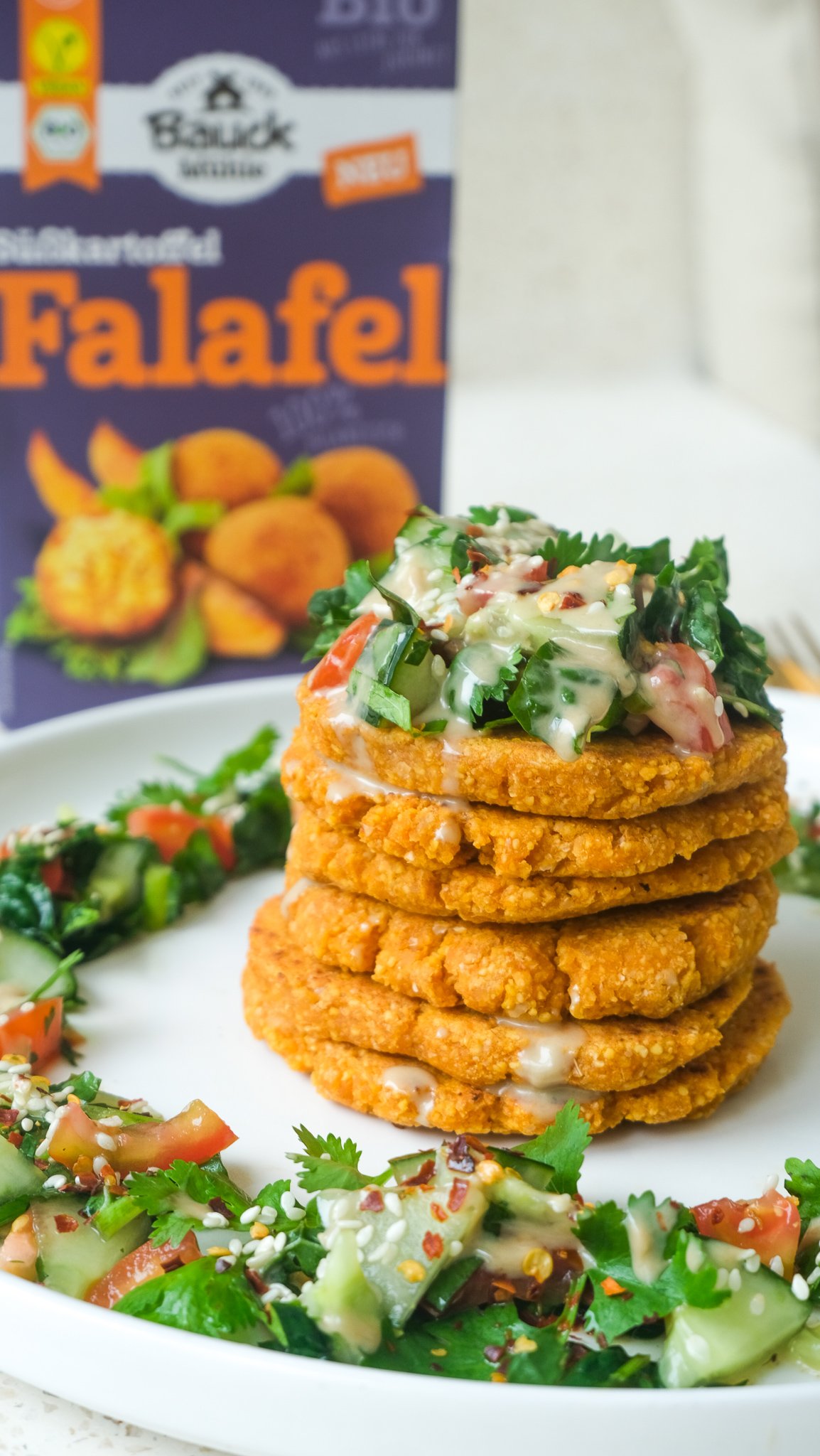 sweet-potato-falafel-pancakes-easy-delicious-and-healthy-süßkartoffel-pfannkuchen-frühstück-breaky-magda-mag-das-bauck-mühle-glutenfrei-glutenfree-brunch
