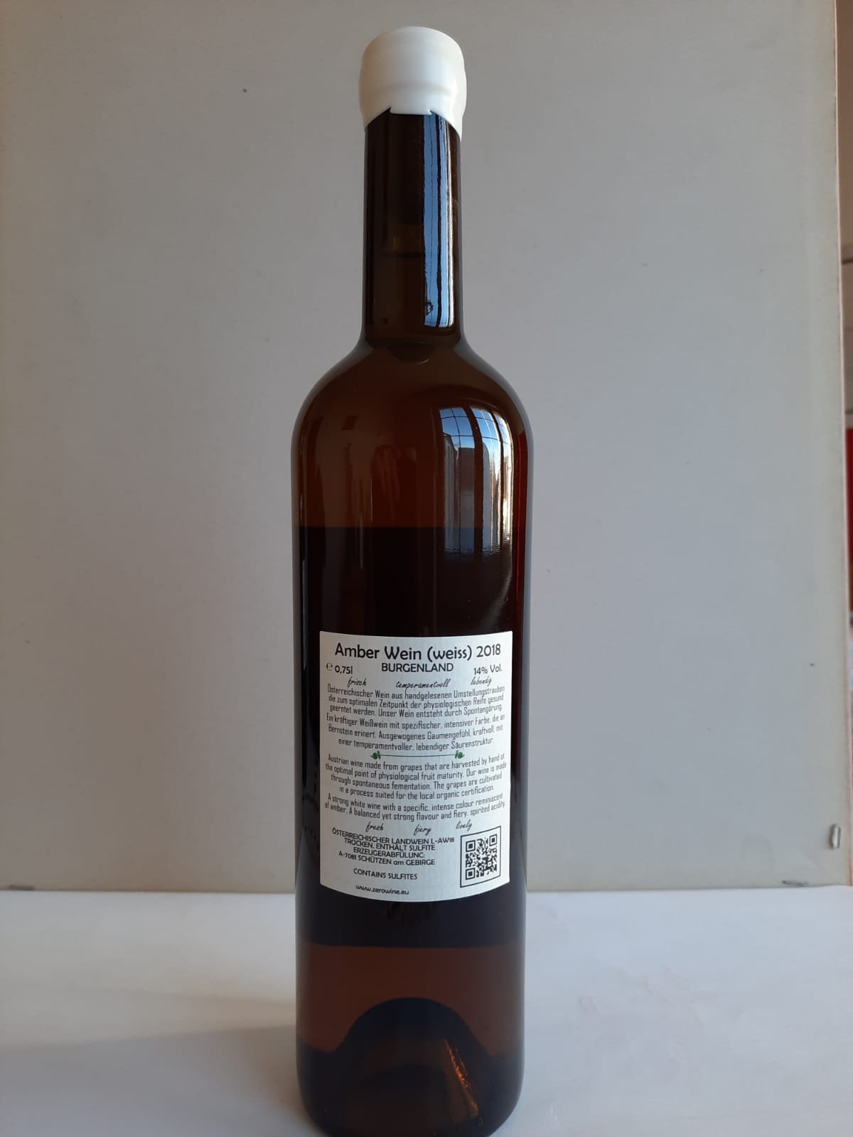 zero_wine_Amberwein_back.jpg
