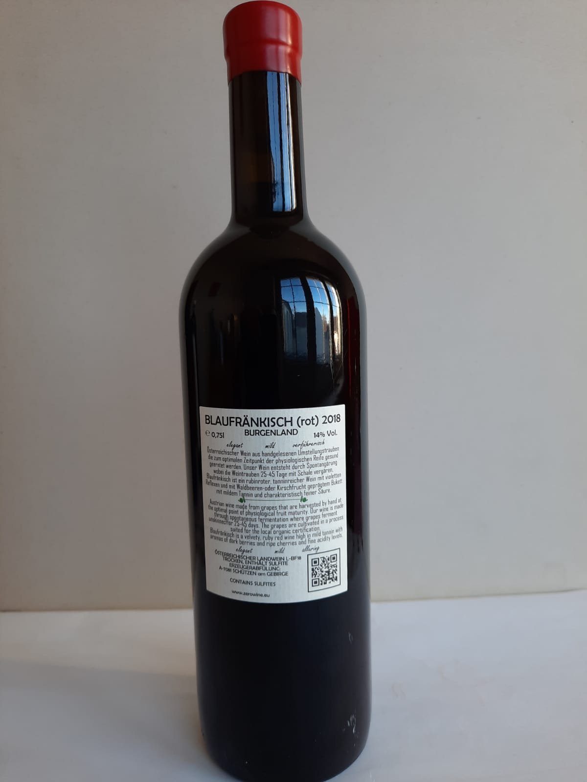 zero_wine_Blaufraenkisch_back.jpg