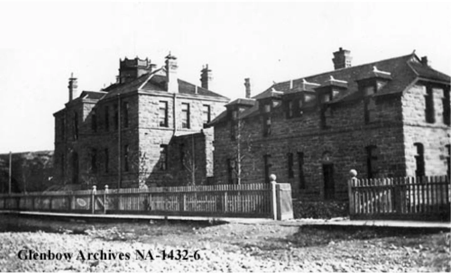 Did you know The C+E is home to historic ruins? Just beside Sam Centre on @cscampus, stands the Rundle Ruins.

Once Calgary&rsquo;s Second General Hospital, built in 1894, this sandstone giant served as a hospital, an isolation ward, and eventually a