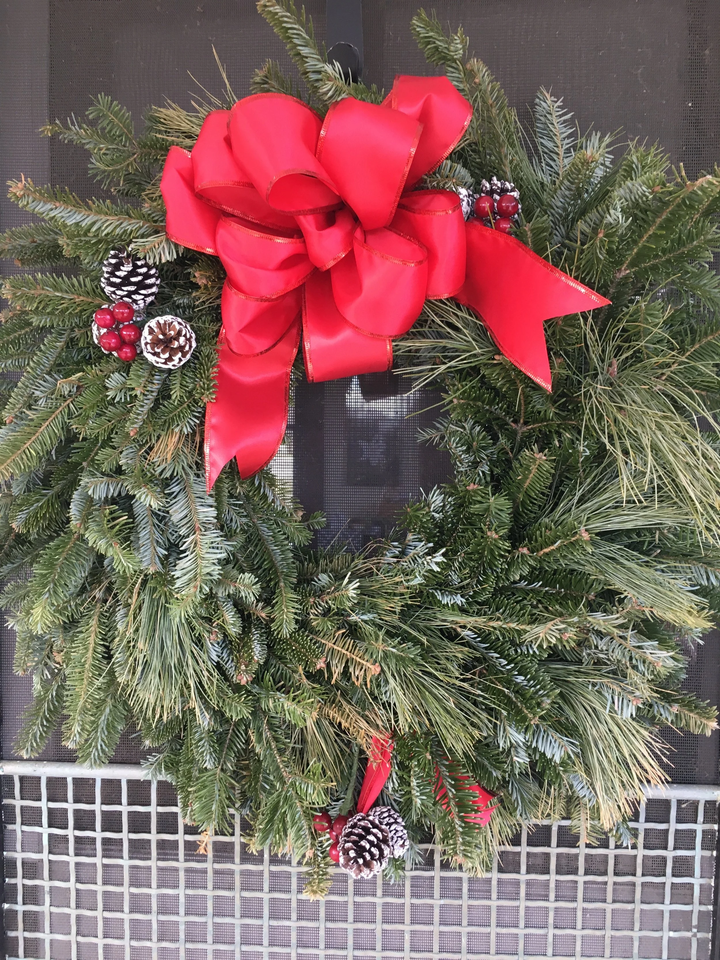Handmade Wreath Making (December 9)