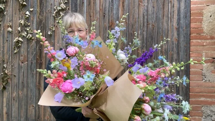 F&Ecirc;TE DES MAMANS - Dimanche 25 mai 🥰

Les r&eacute;servations sont ouvertes !

Cette ann&eacute;e, nous vous proposons de r&eacute;server vos bouquets &agrave; r&eacute;cup&eacute;rer sur le march&eacute; de Montauban ce samedi 24 mai entre 8h 