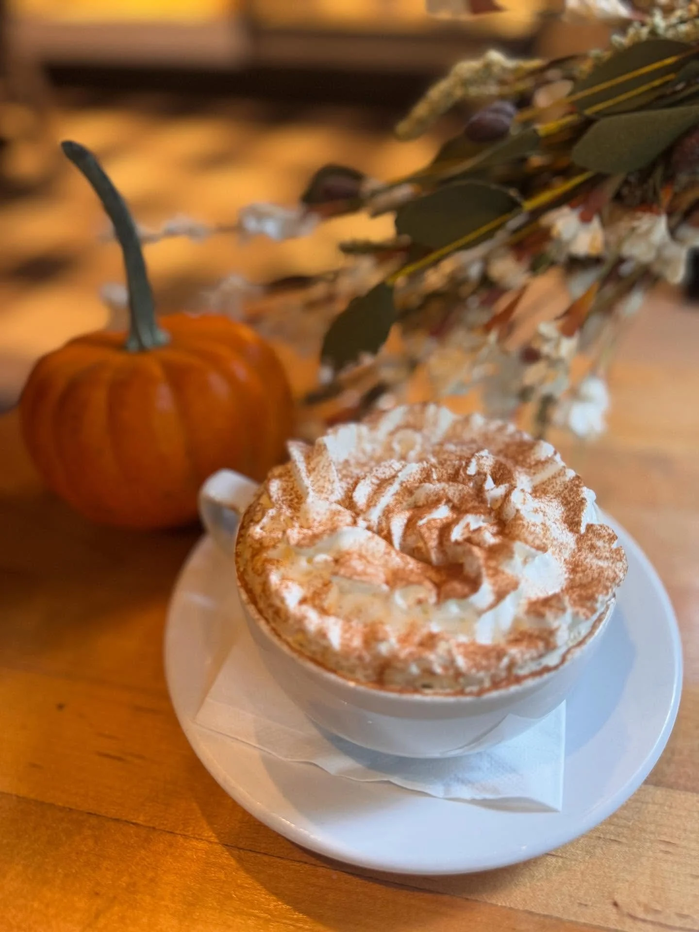 What does Scarlett Johansson&rsquo;s directorial debut (swipe for details) &mdash; out in theaters now! &mdash; have to do with a pumpkin spice latte?

Follow along with me here: In @eleanorthegreatfilm, the main character is a spunky &mdash; dare we